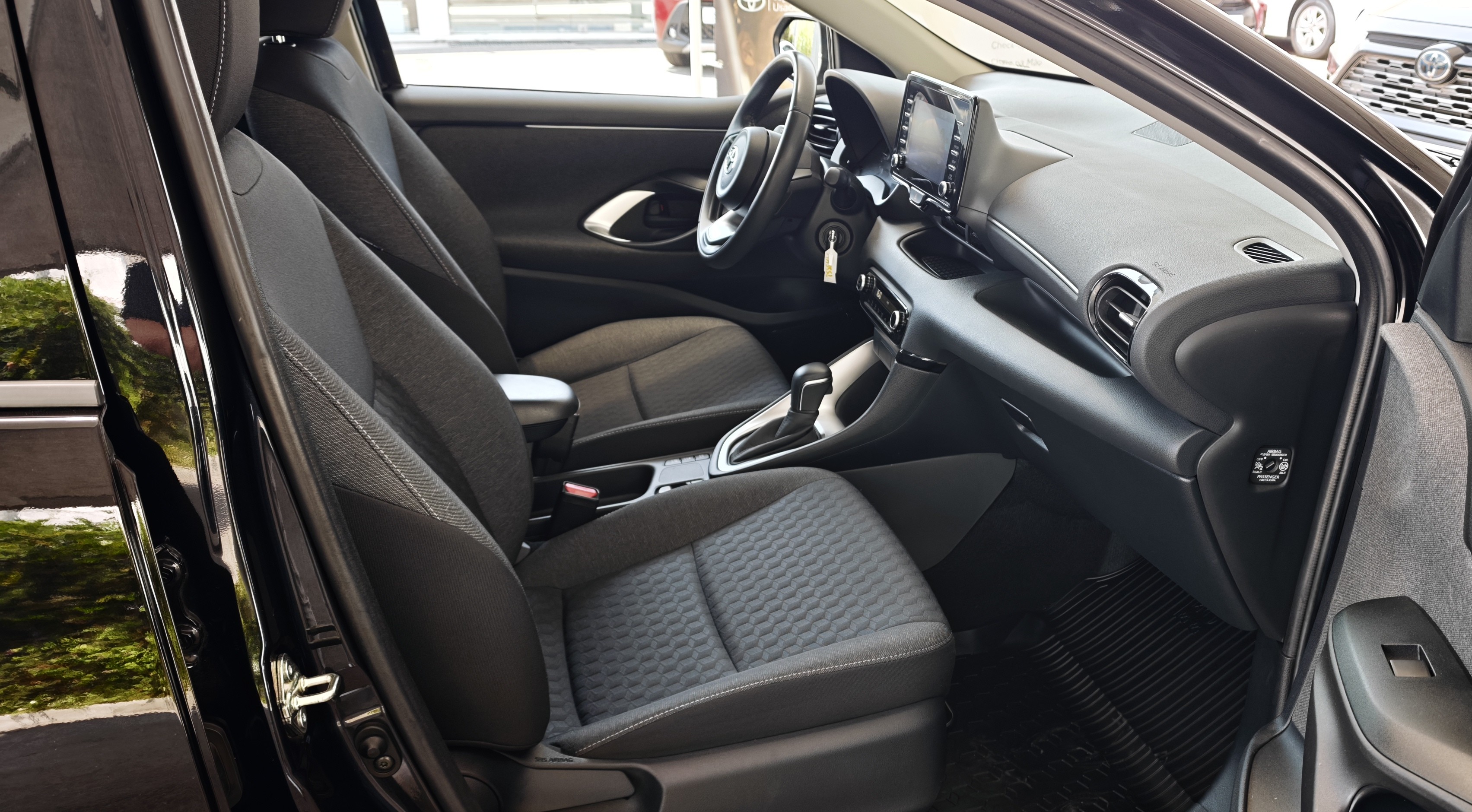 TOYOTA YARIS Yaris 1.5 Hybrid 115 Comfort Plus