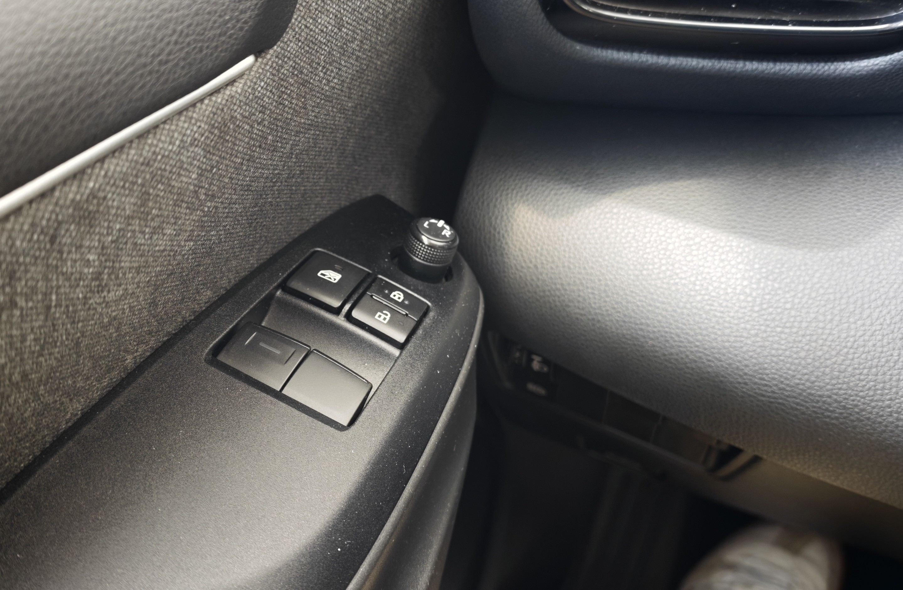 TOYOTA YARIS Yaris 1.5 Hybrid 115 Comfort Plus