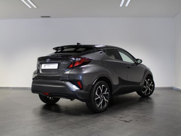 TOYOTA C-HR Toyota C-HR 1.8 Hybrid SQUARE Collection