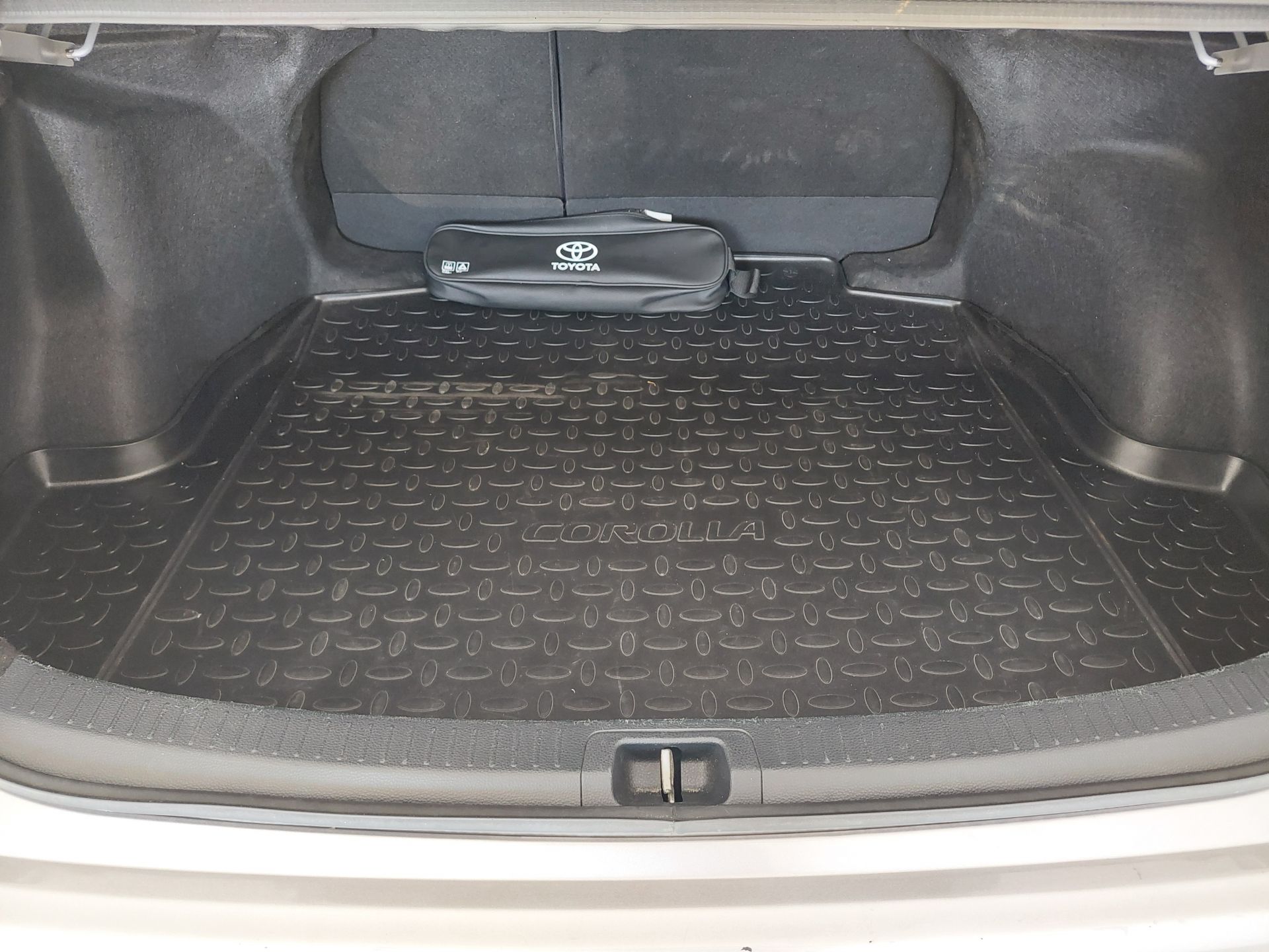 TOYOTA COROLLA SEDAN Corolla SD 1.8 Hybrid Exclusive