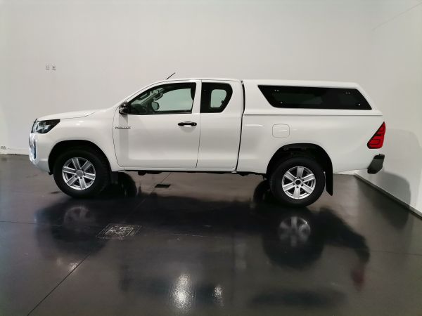 TOYOTA HILUX 2.4D 4x2 Cabina Extra Caixa Metlica 3L