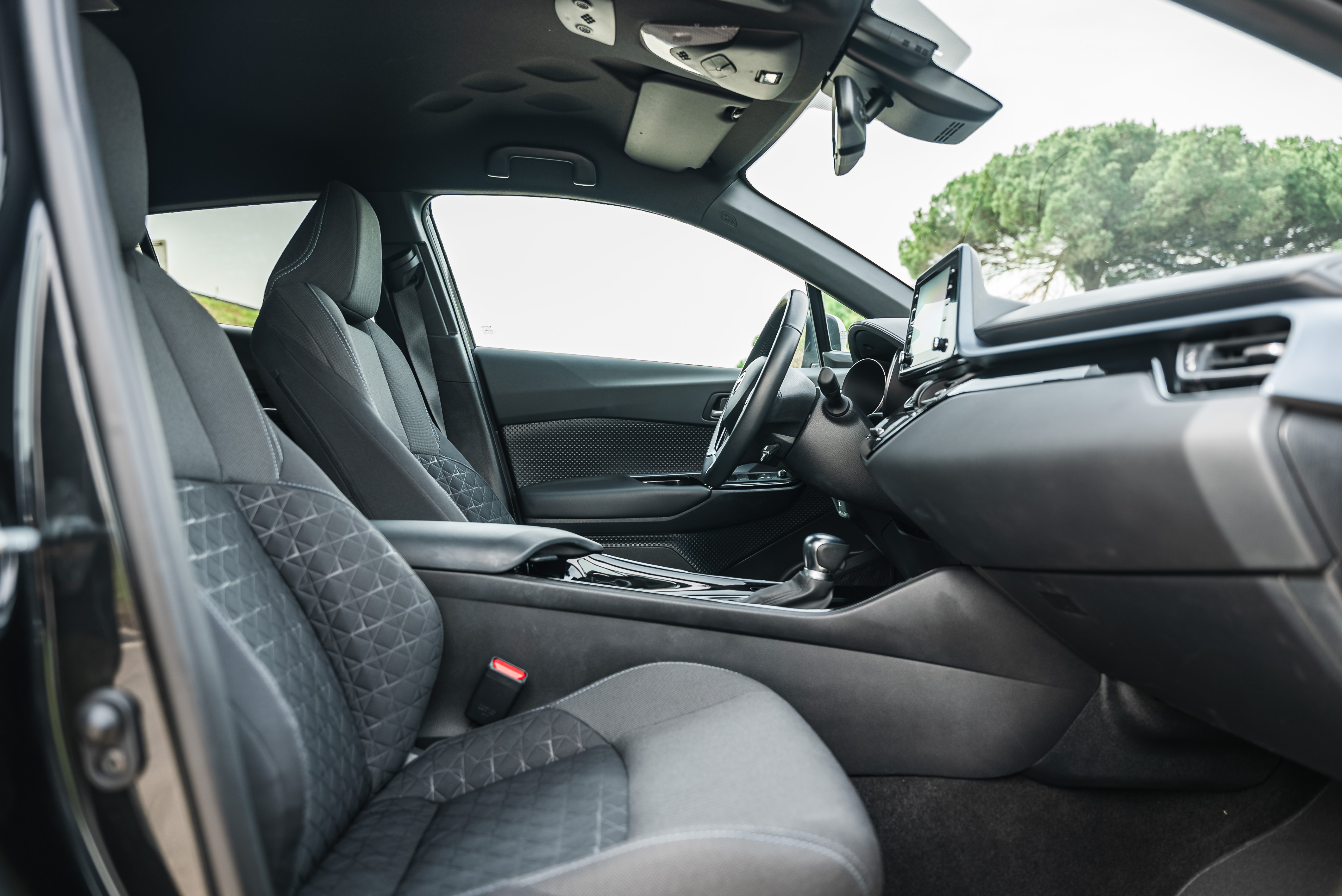 TOYOTA TOYOTA C-HR Toyota C-HR 1.8 Hybrid SQUARE Collection