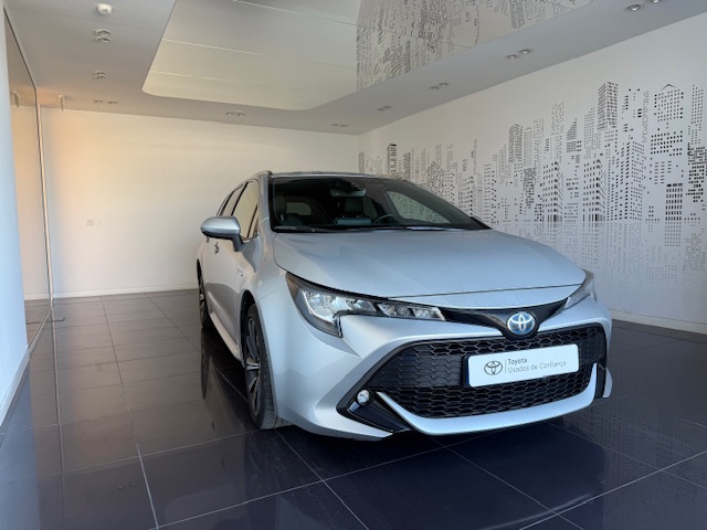 Ver detalhes de TOYOTA COROLLA TS Corolla TS 1.8 Hybrid Comfort + Pack Sport