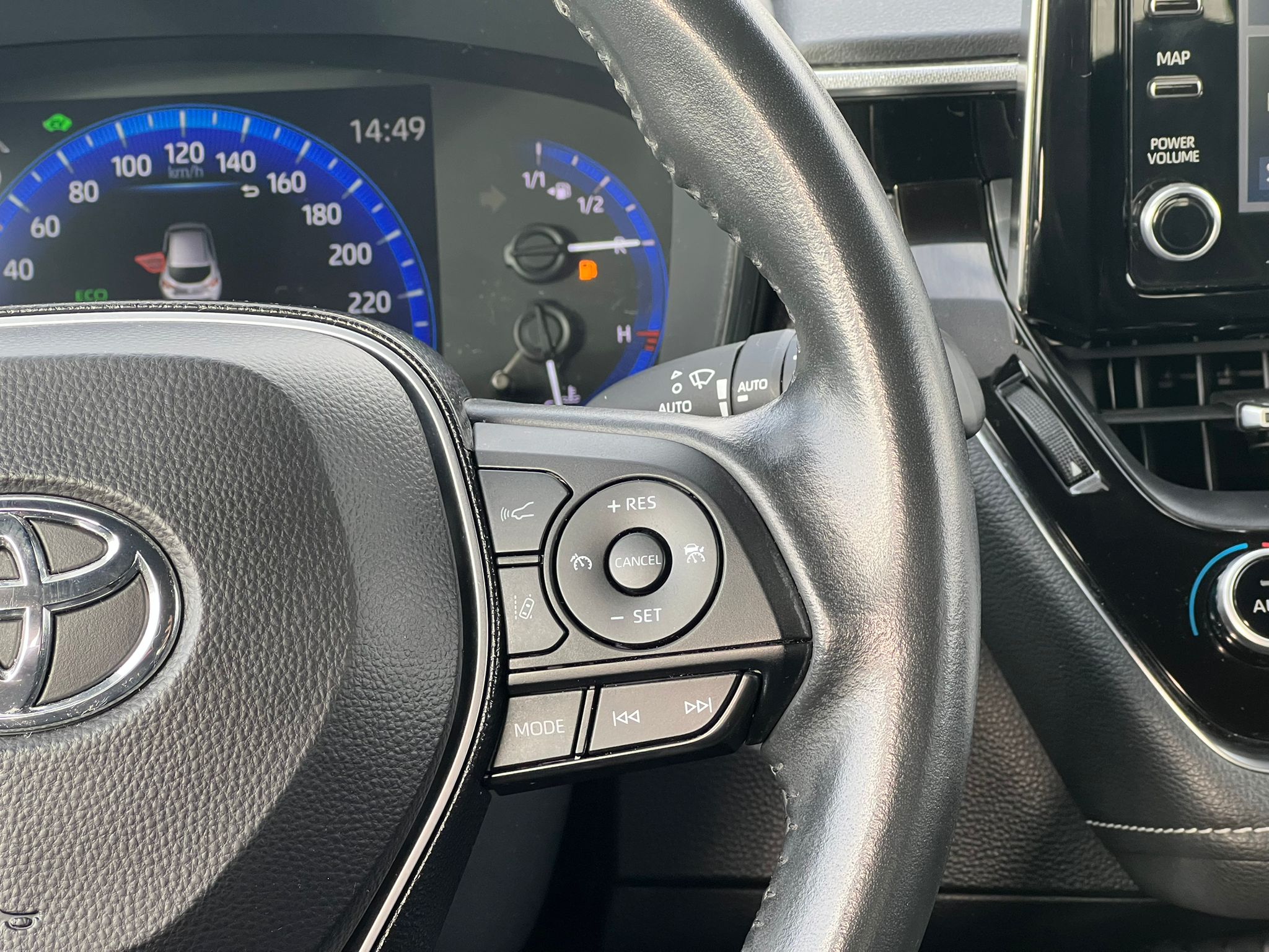 TOYOTA COROLLA HB Corolla HB 1.8 Hybrid SQUARE Collection