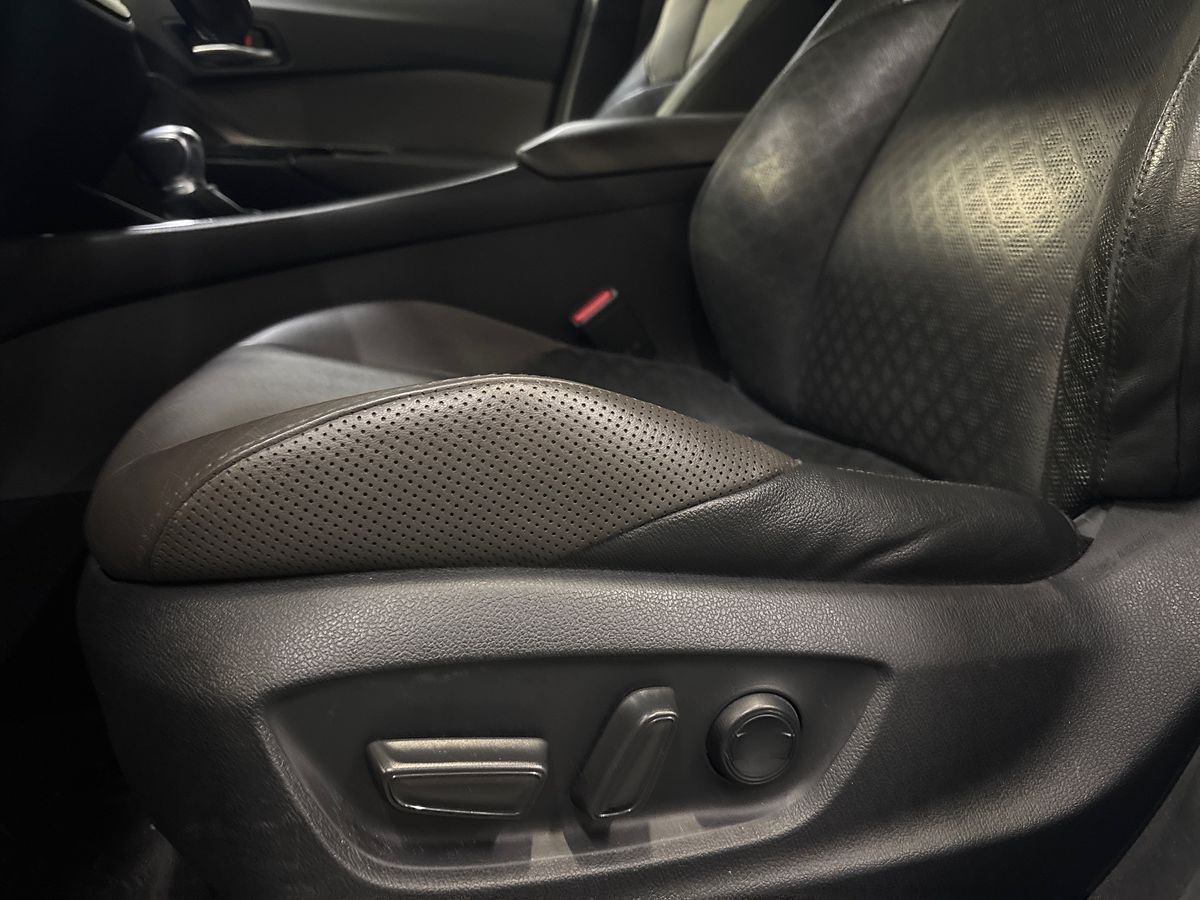 TOYOTA TOYOTA C-HR C-HR 1.8 Hybrid Exclusive + Pack Luxury