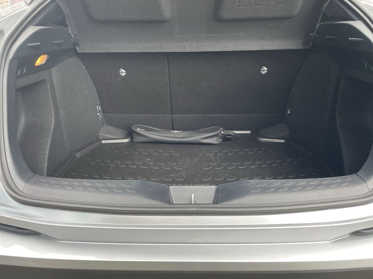 TOYOTA TOYOTA C-HR Toyota C-HR 1.8 Hybrid SQUARE Collection