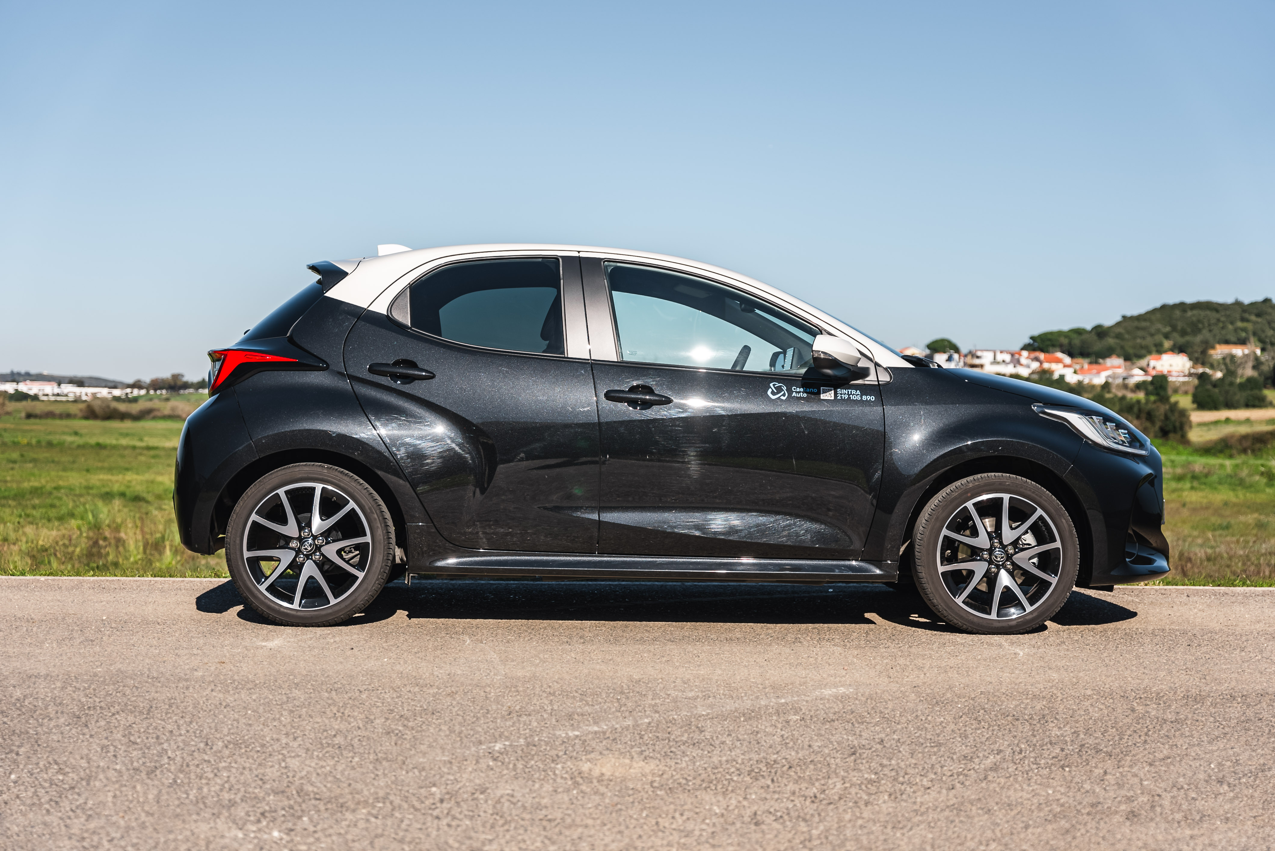 TOYOTA YARIS NG Yaris 1.5 Hybrid Dynamic Force SQUARE Collection