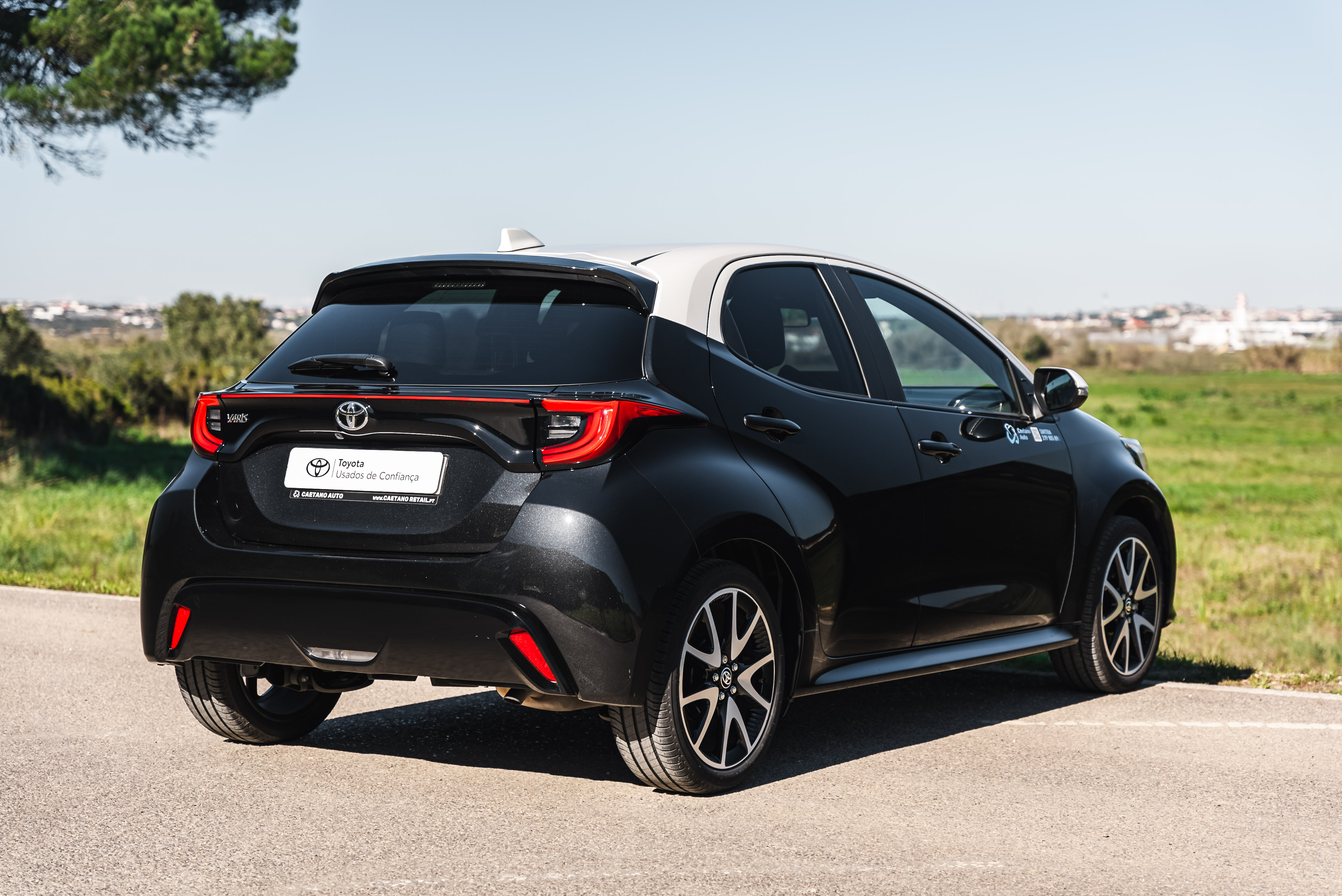 TOYOTA YARIS NG Yaris 1.5 Hybrid Dynamic Force SQUARE Collection