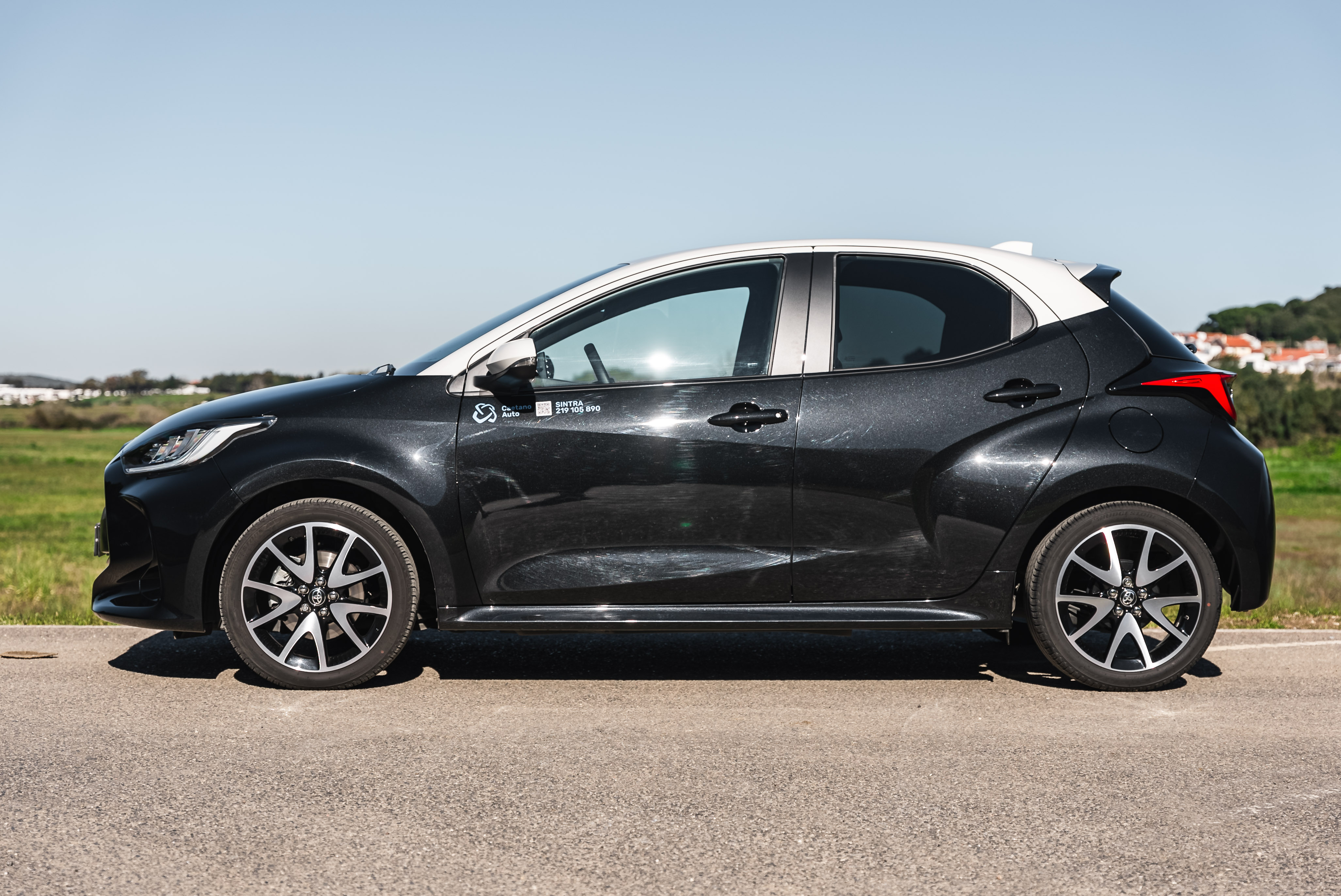 TOYOTA YARIS NG Yaris 1.5 Hybrid Dynamic Force SQUARE Collection