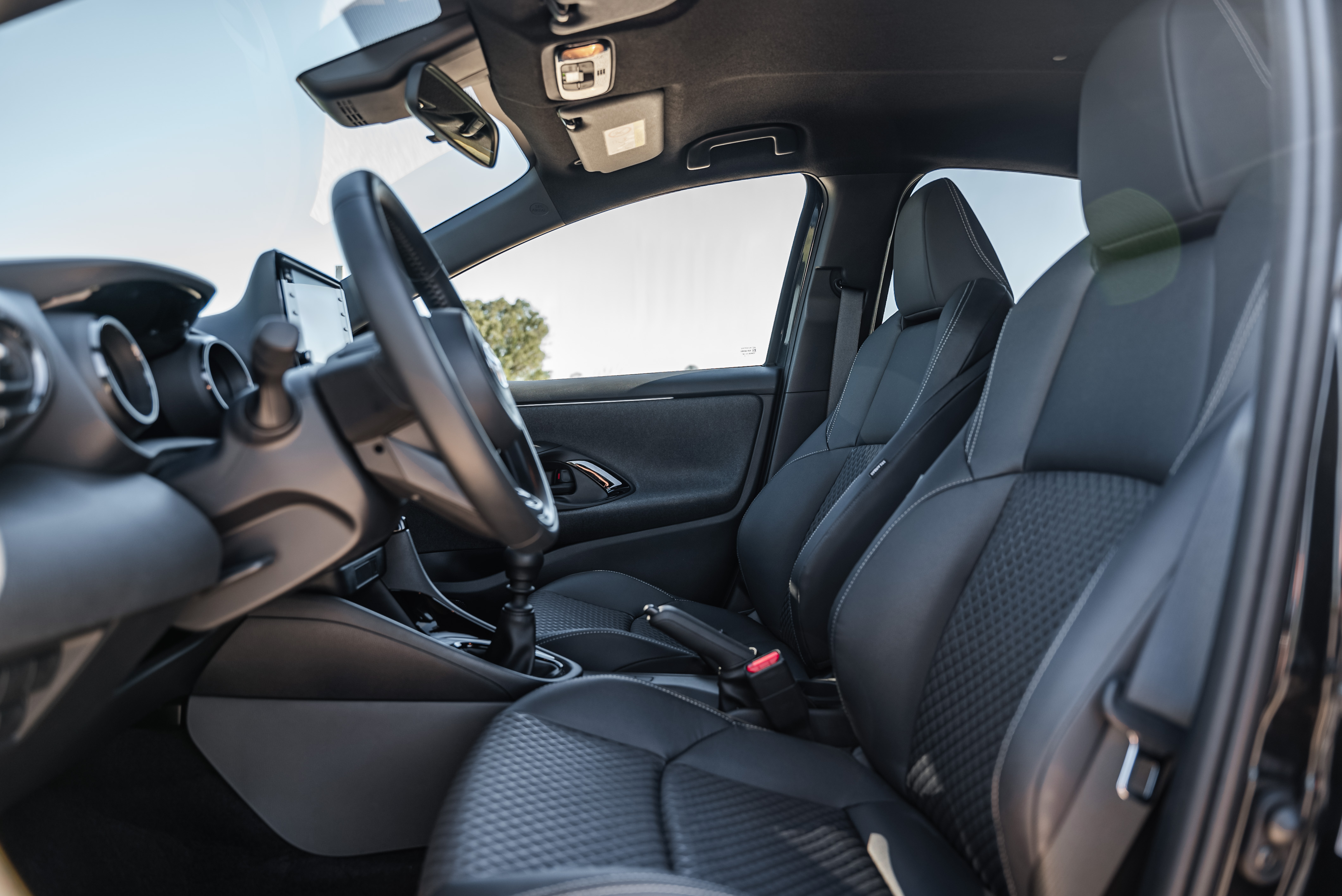 TOYOTA YARIS NG Yaris 1.5 Hybrid Dynamic Force SQUARE Collection