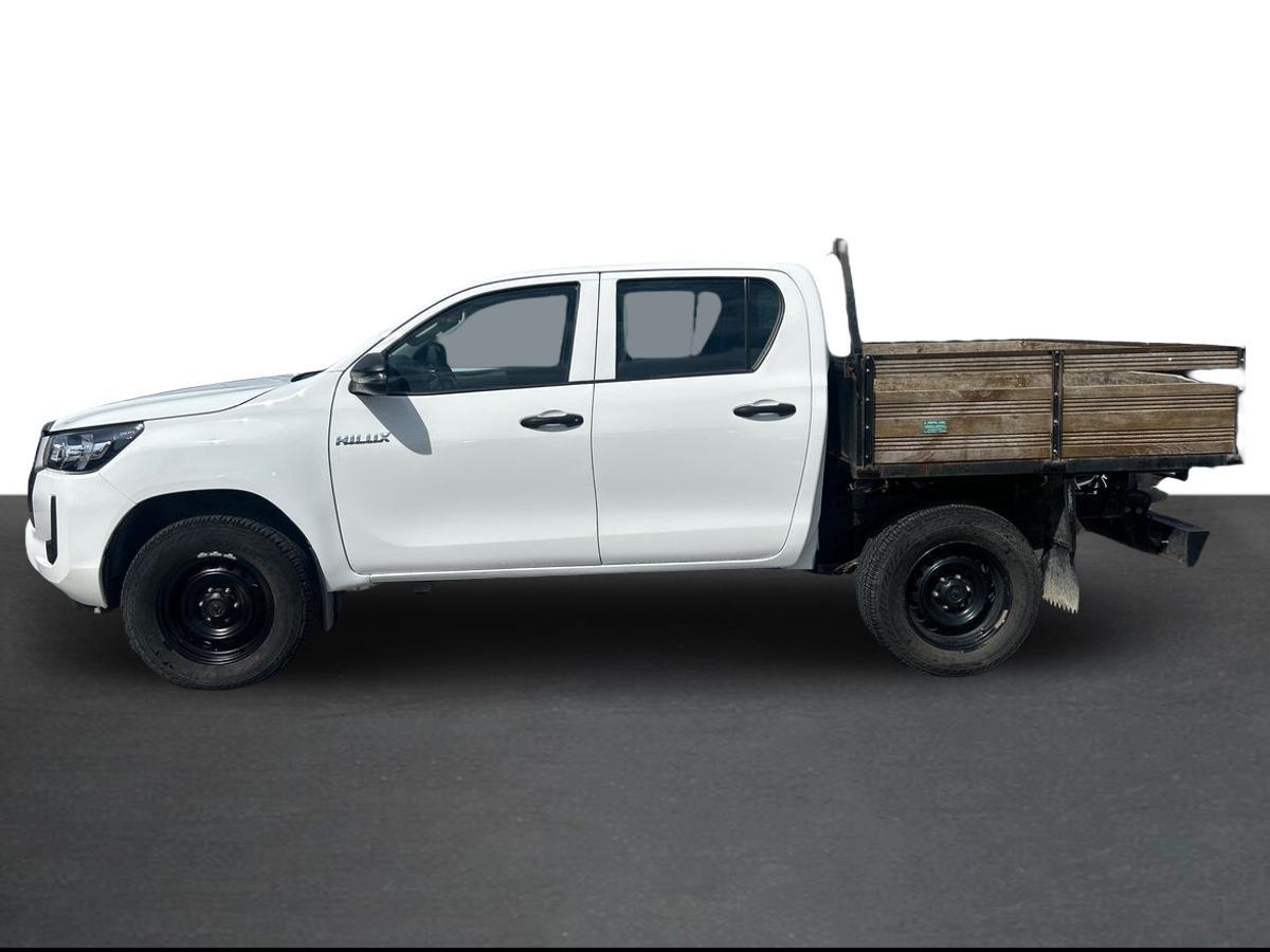 TOYOTA HILUX Hilux 2.4D 4x4 Cabina Dupla Caixa Met�lica