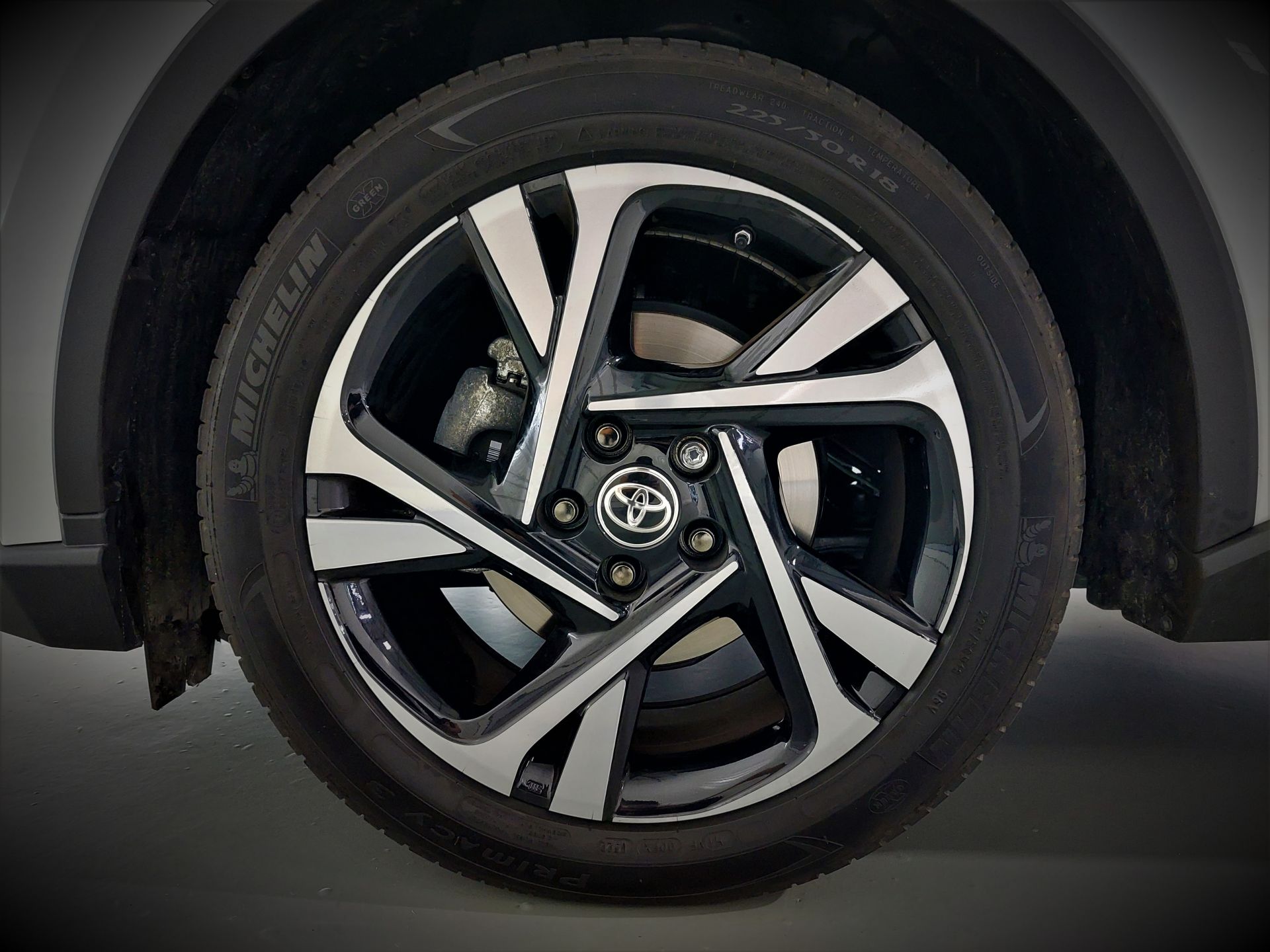 TOYOTA TOYOTA C-HR Toyota C-HR 1.8 Hybrid SQUARE Collection