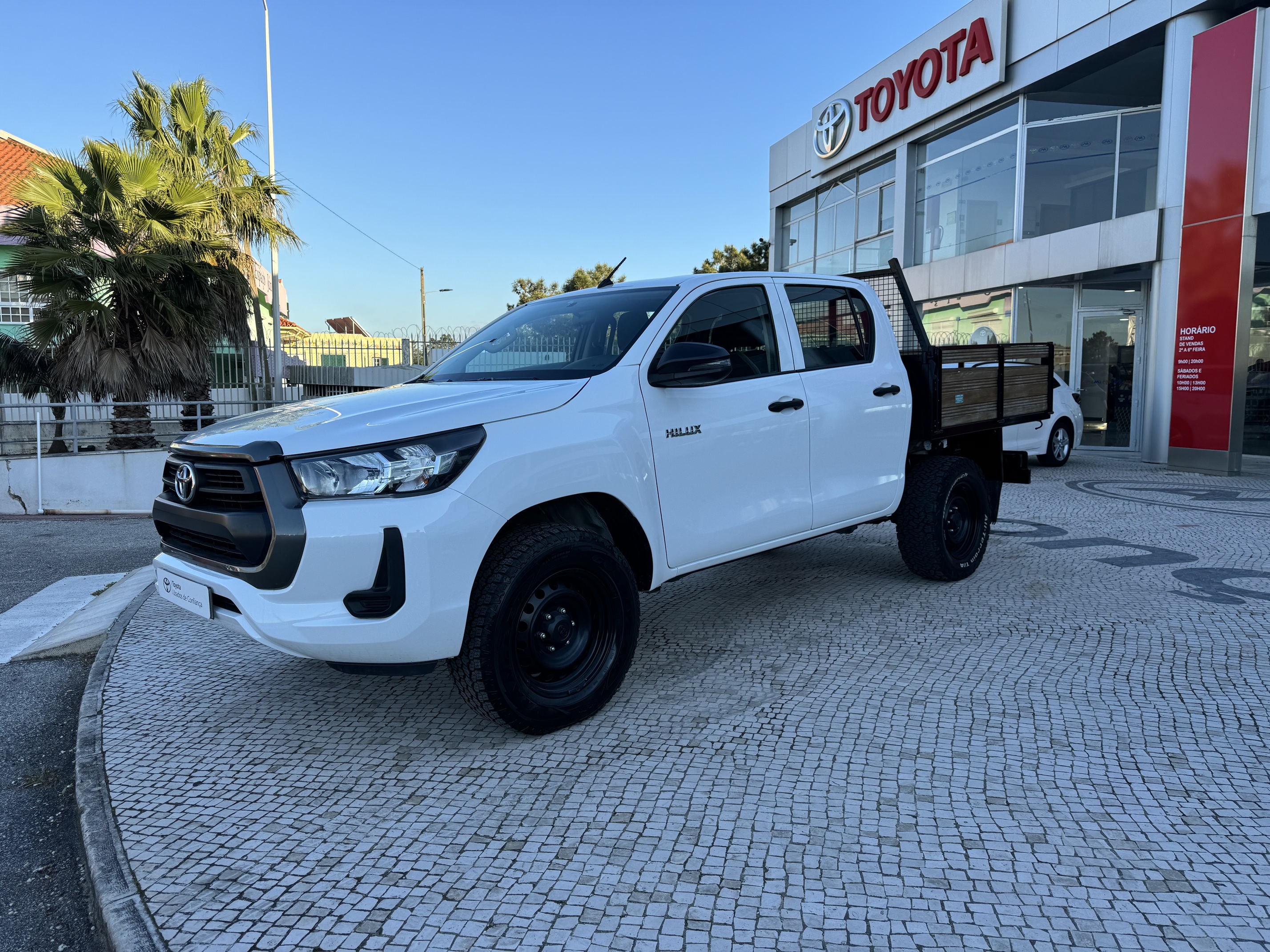 TOYOTA HILUX Hilux 2.4D 4x4 Cabina Dupla Chassis 3L