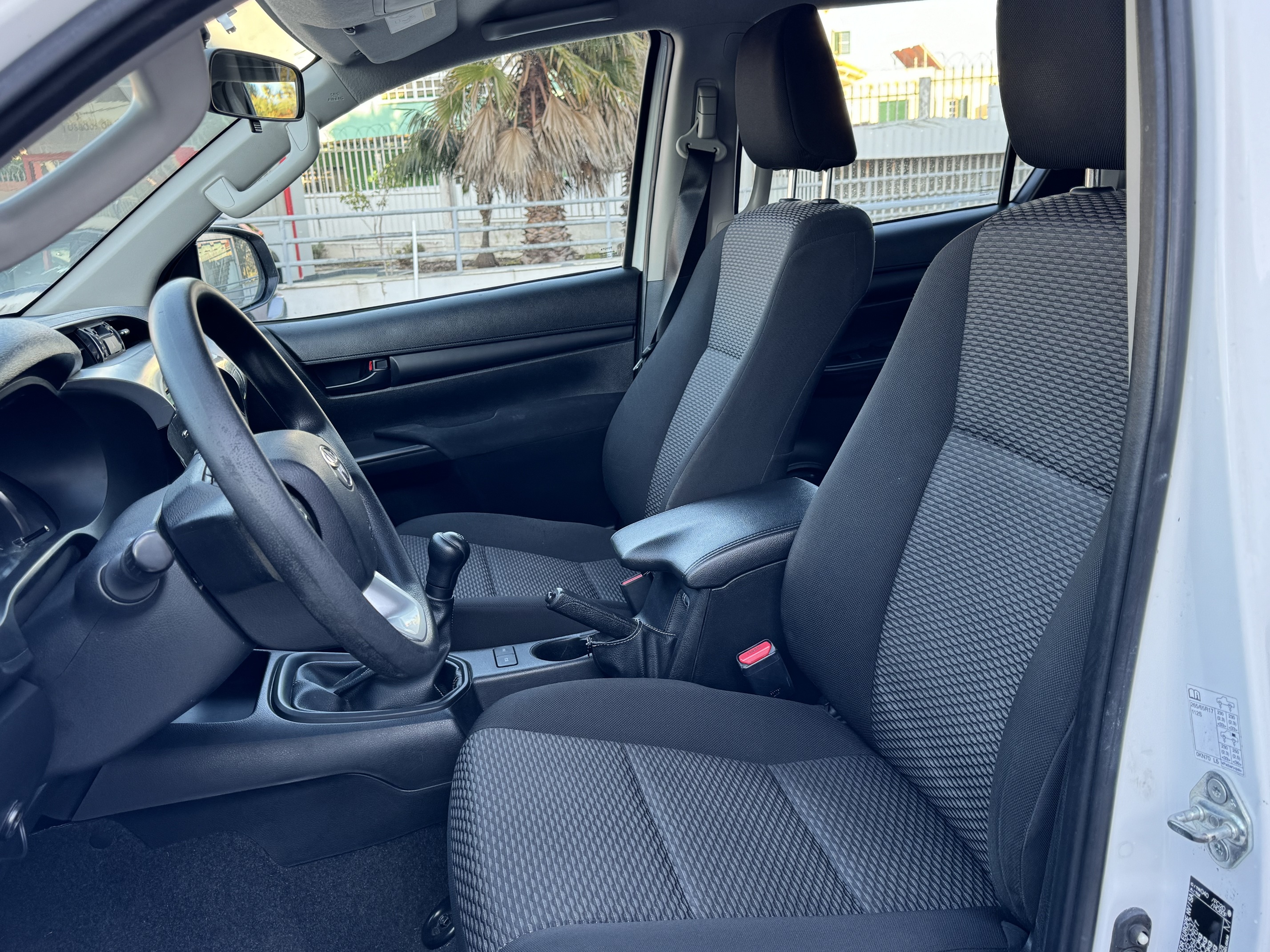 TOYOTA HILUX Hilux 2.4D 4x4 Cabina Dupla Chassis 3L