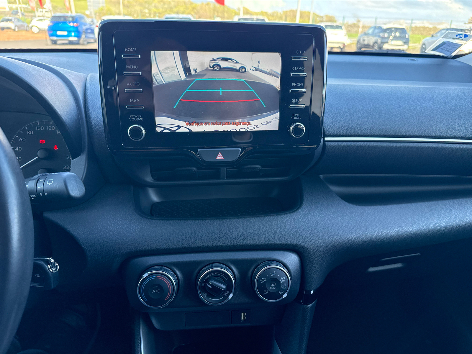 TOYOTA YARIS NG Yaris 1.0 Comfort Plus