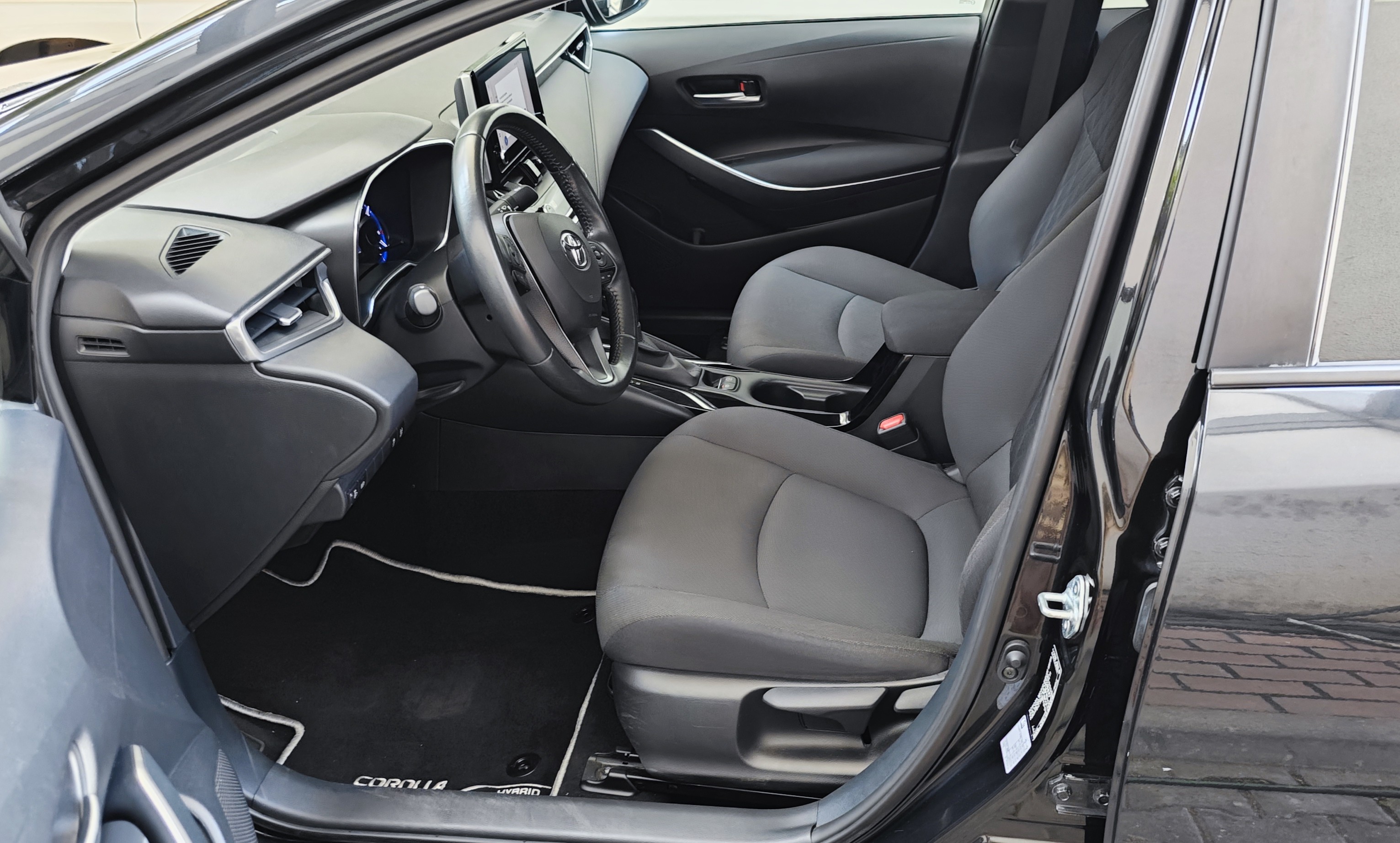 TOYOTA COROLLA SEDAN Corolla SD 1.8 Hybrid Exclusive