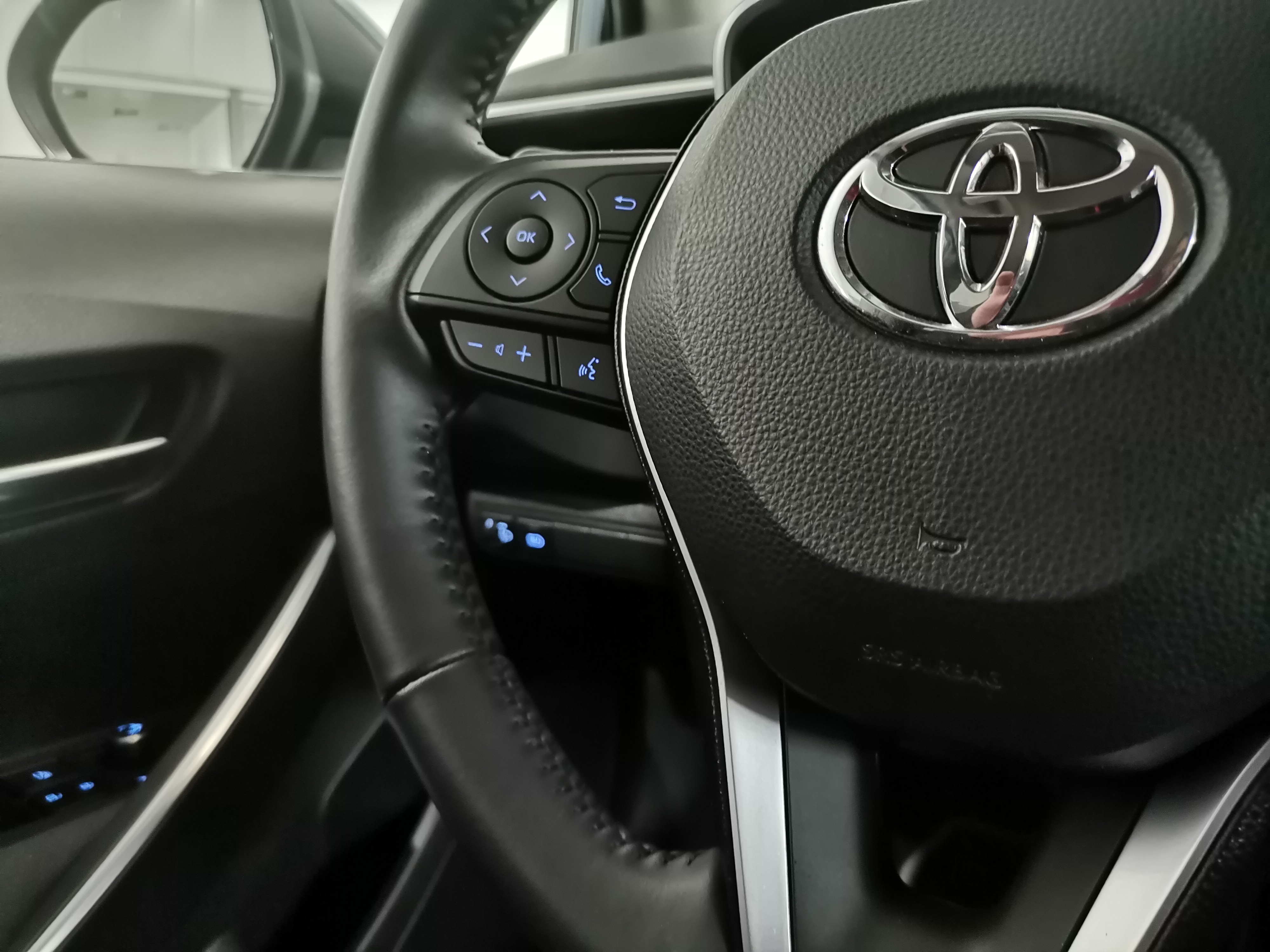 TOYOTA COROLLA SEDAN Corolla SD 1.8 Hybrid Exclusive