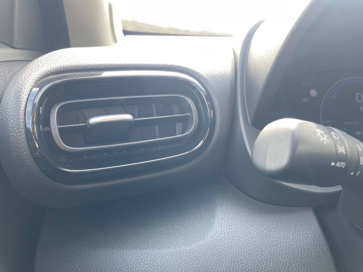 TOYOTA YARIS CROSS Yaris Cross 1.5 Hybrid Dynamic Force Comfort Plus