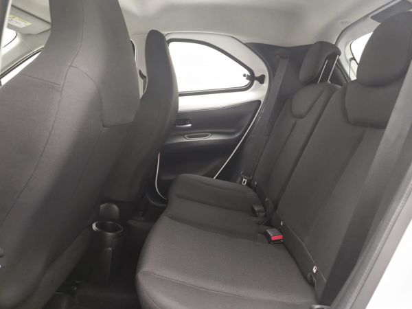 TOYOTA AYGO X Play 1.0G