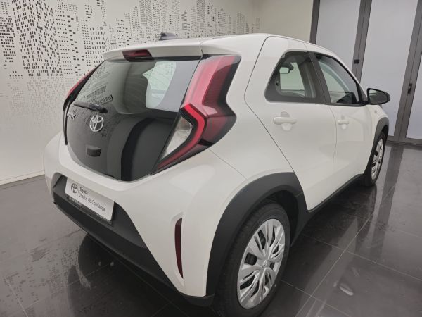 TOYOTA AYGO X Play 1.0G