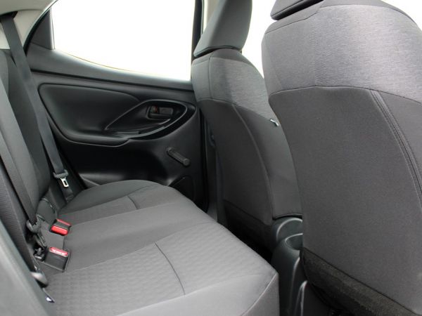 TOYOTA YARIS NG Yaris 1.0 Comfort Plus