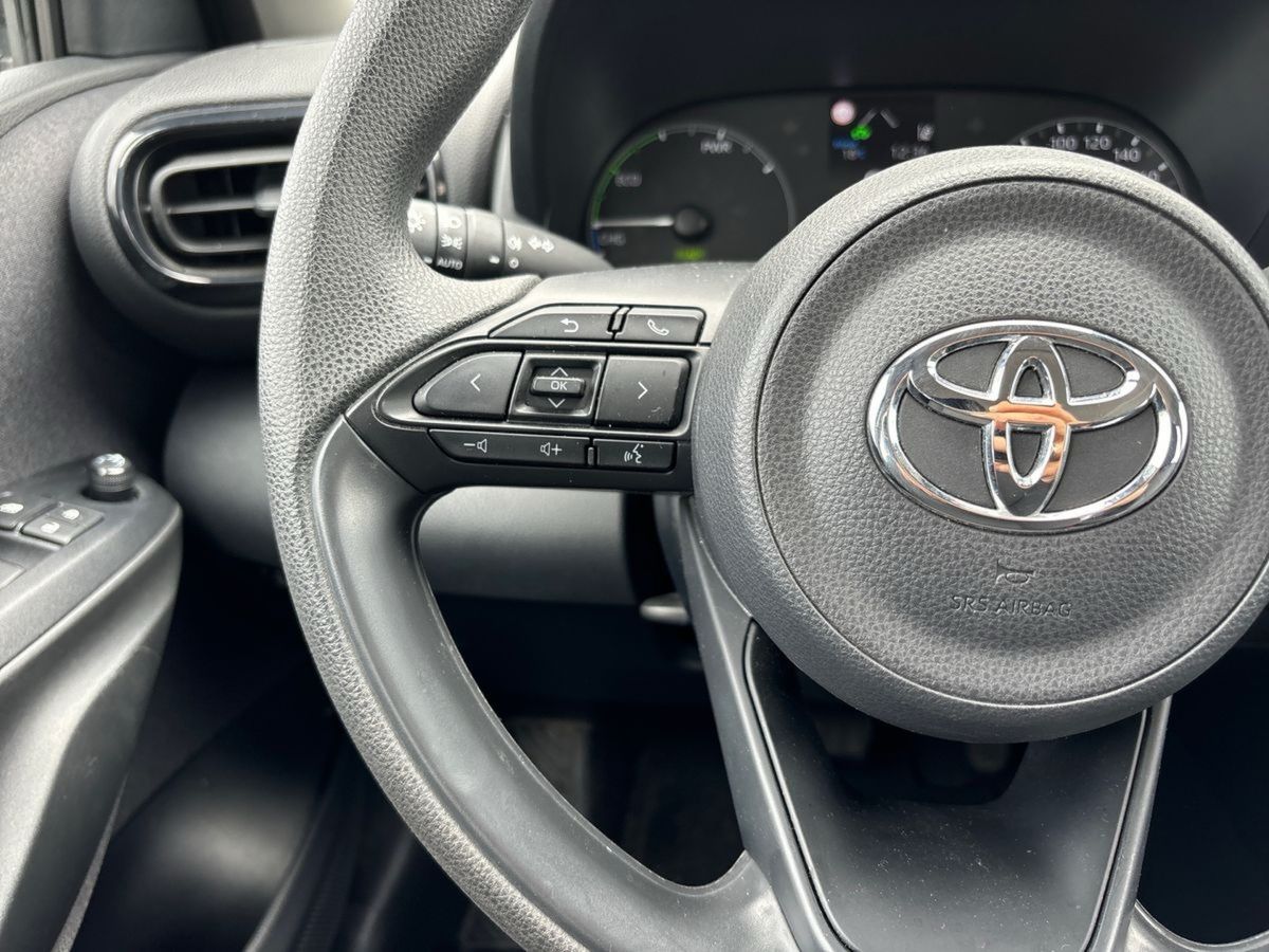 TOYOTA YARIS NG Yaris 1.5 Hybrid Dynamic Force Comfort Plus
