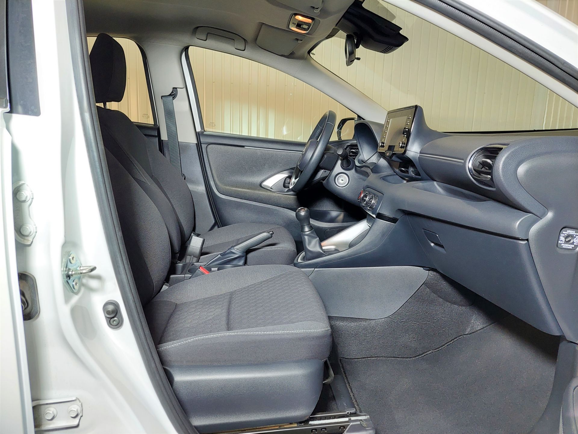 TOYOTA YARIS NG Yaris 1.0 Comfort Plus