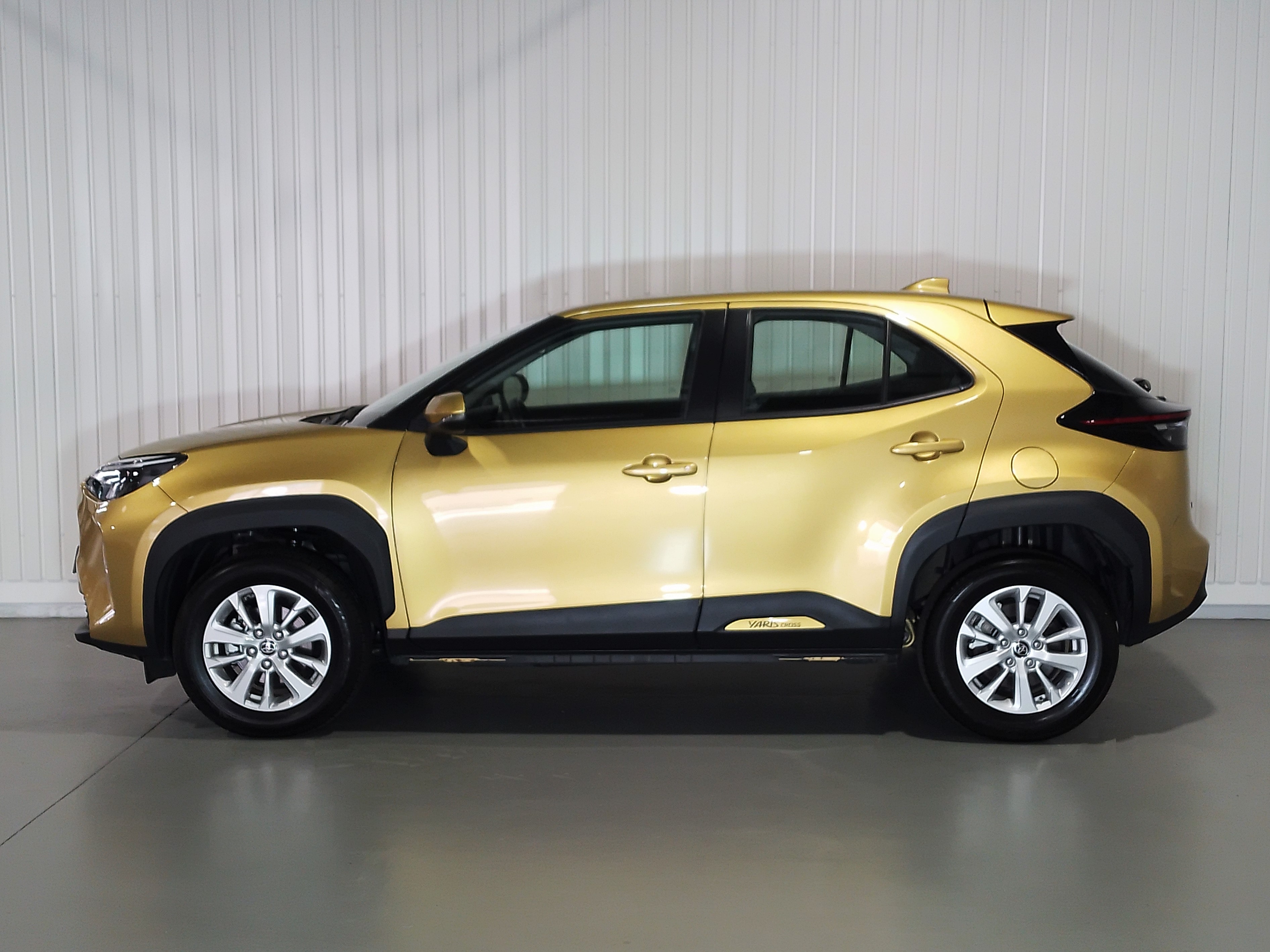 TOYOTA YARIS CROSS Yaris Cross 1.5 Hybrid Dynamic Force Comfort Plus