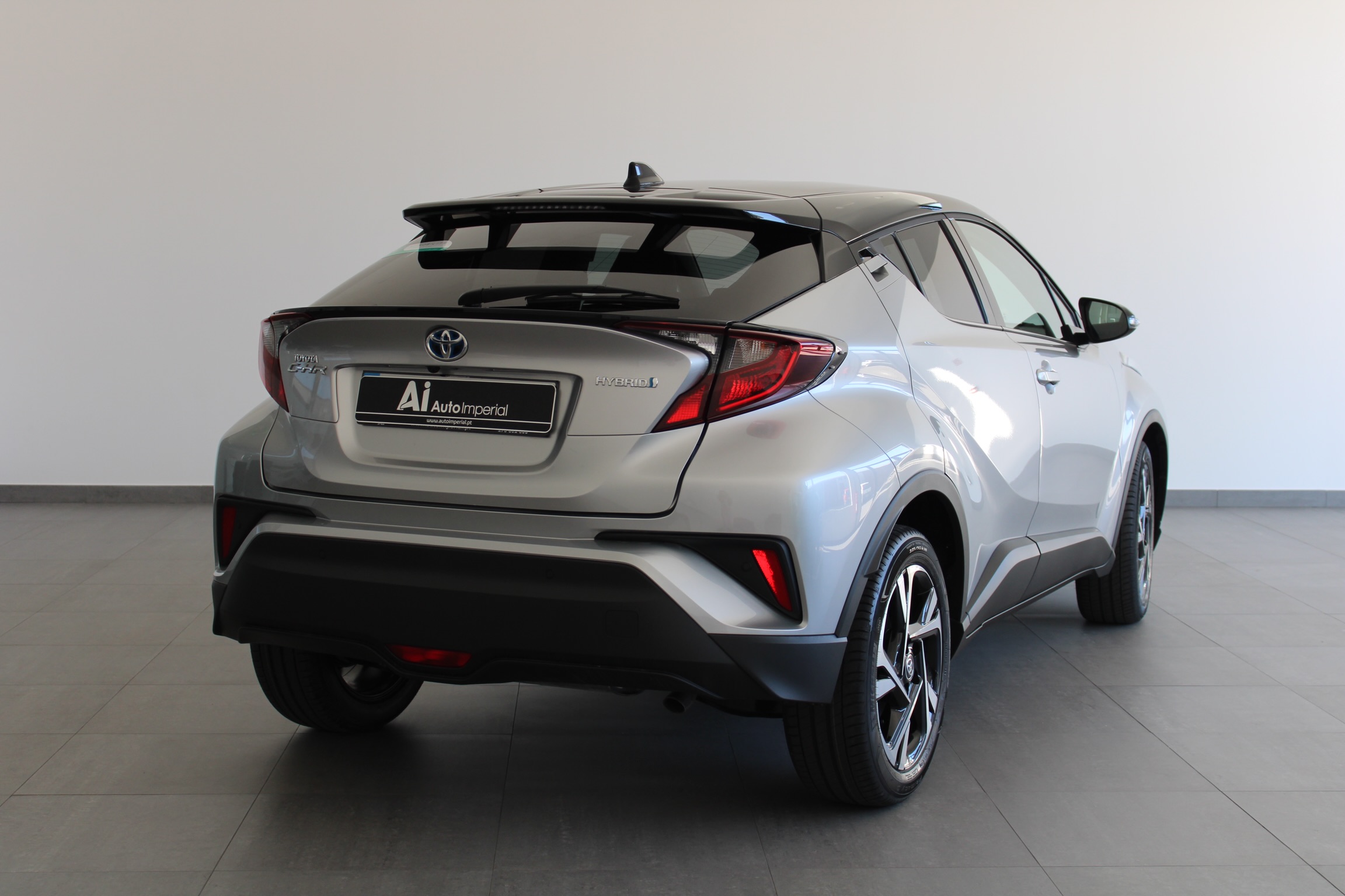 TOYOTA TOYOTA C-HR Toyota C-HR 1.8 Hybrid SQUARE Collection