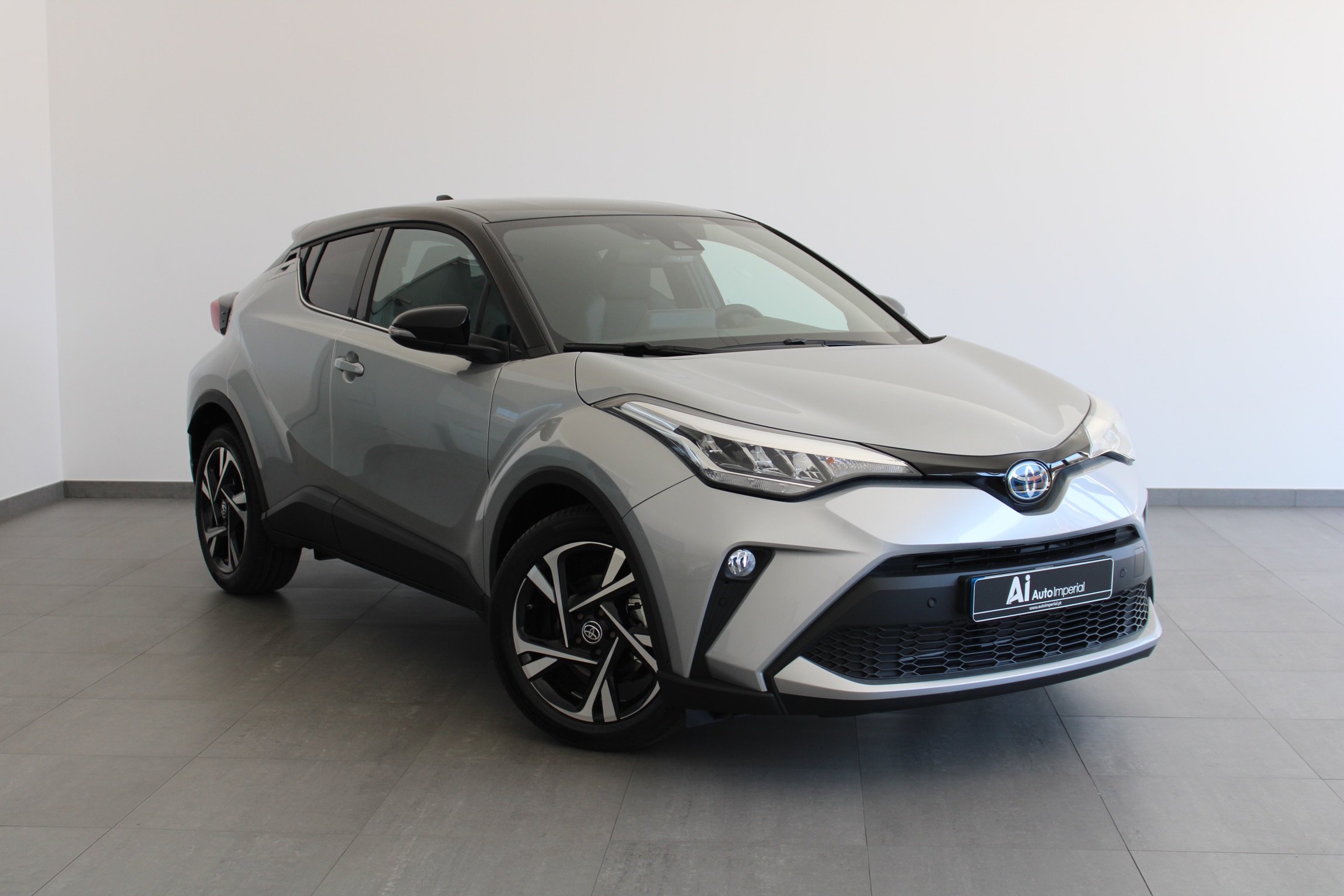 TOYOTA TOYOTA C-HR Toyota C-HR 1.8 Hybrid SQUARE Collection
