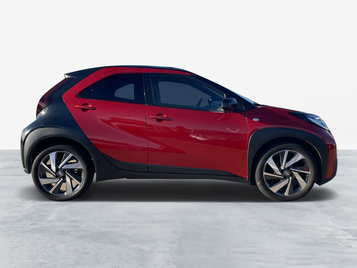 TOYOTA AYGO X Aygo X envy 1.0G MT