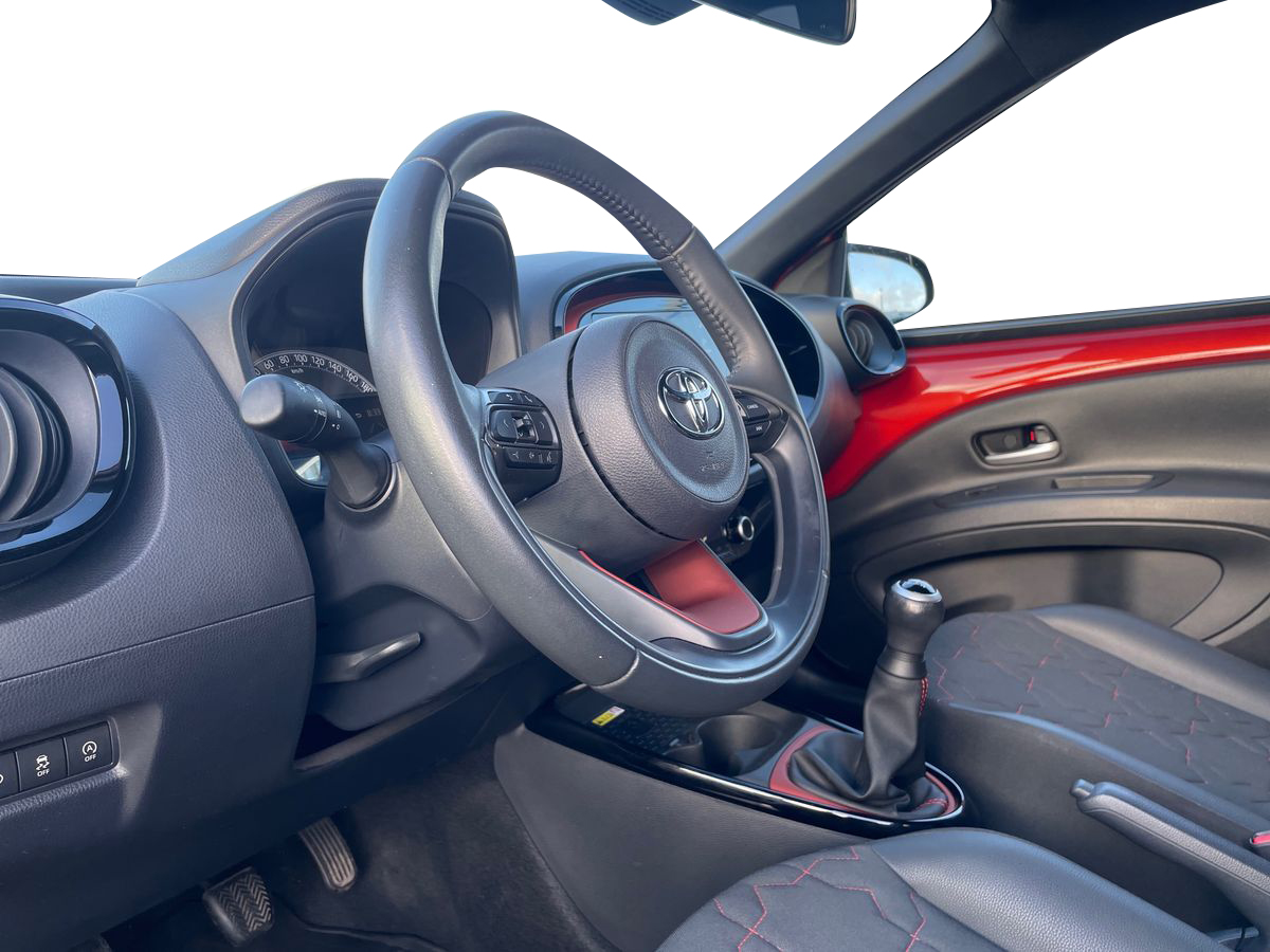 TOYOTA AYGO X Aygo X envy 1.0G MT