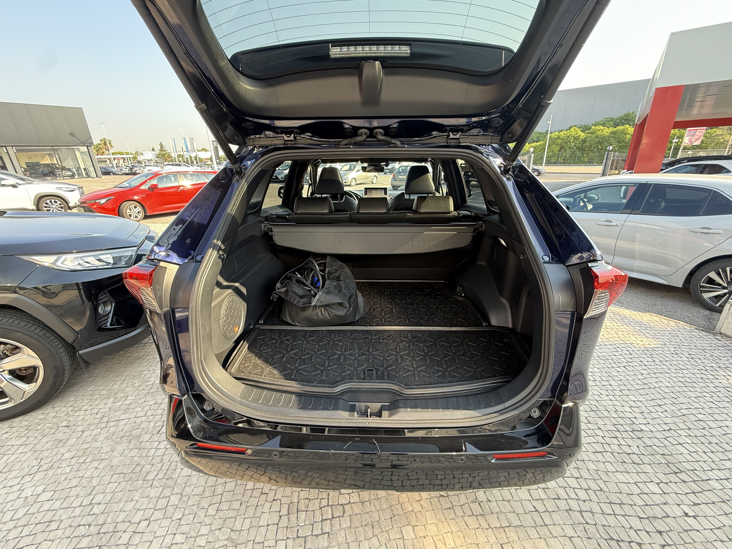 TOYOTA RAV4 PLUG-IN RAV4 Plug-in 2.5 Hybrid Dynamic Force Lounge AWD-i
