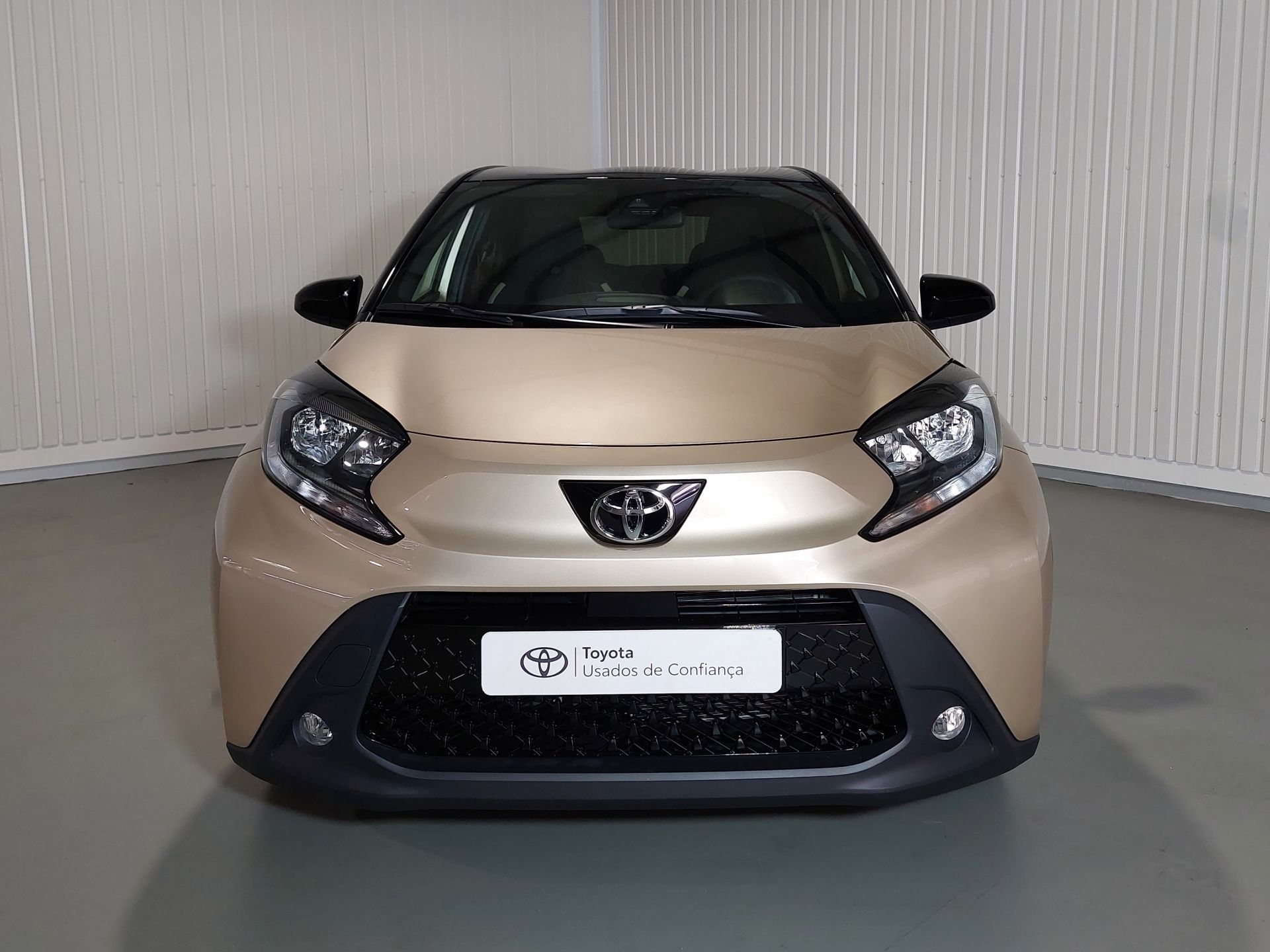 TOYOTA AYGO X 22-24 Aygo X 1.0 Envy