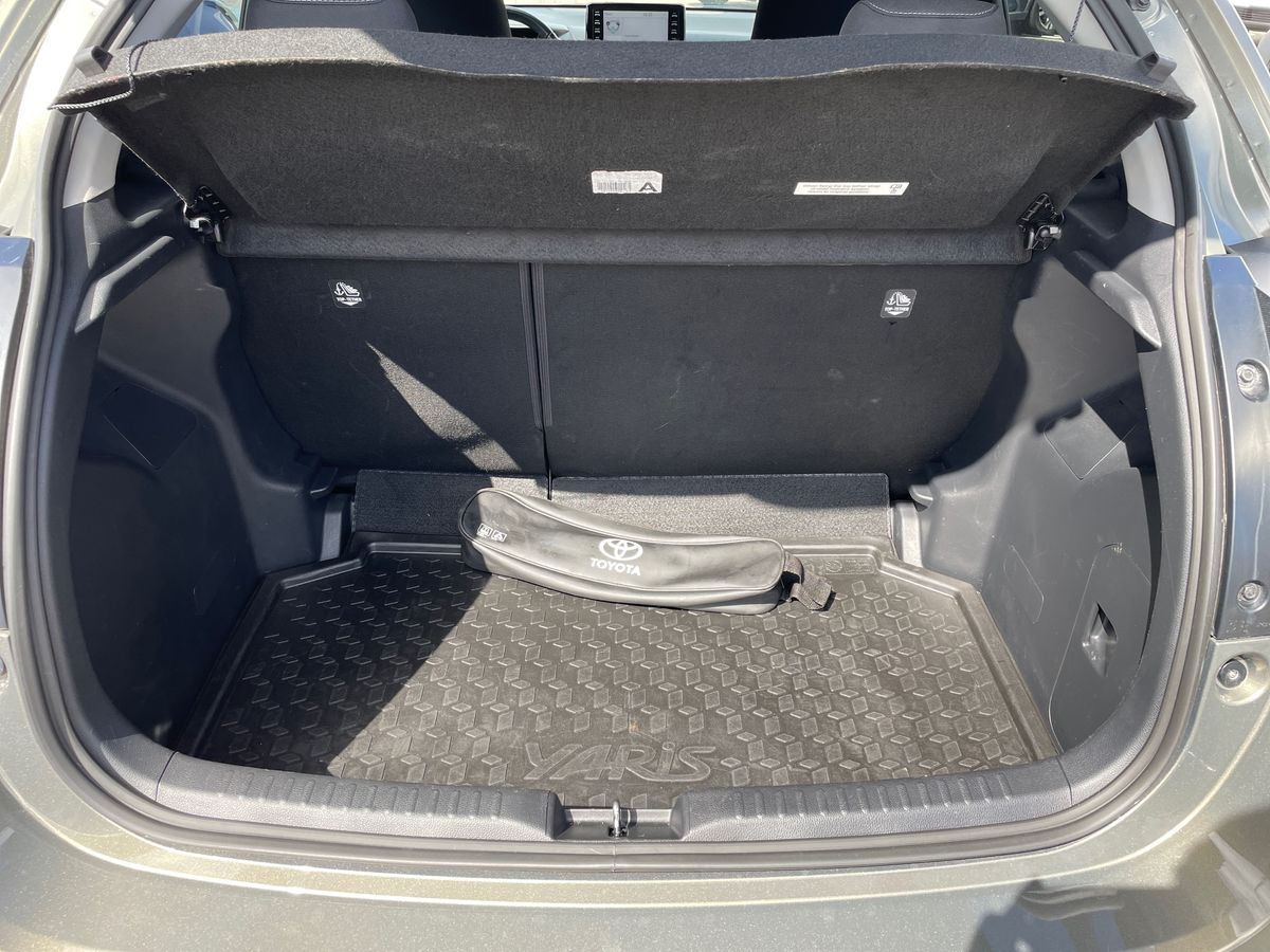 TOYOTA YARIS Yaris 1.5 Hybrid Dynamic Force Exclusive