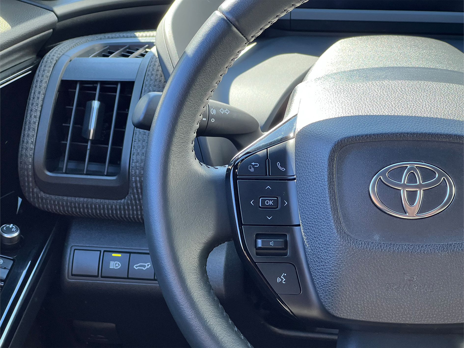 TOYOTA BZ4X bZ4X BEV 73.1kWh Premium