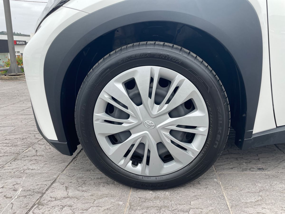 TOYOTA AYGO X Aygo X play 1.0G