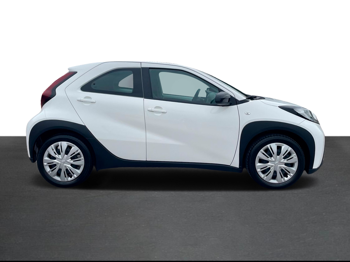 TOYOTA AYGO X Aygo X play 1.0G