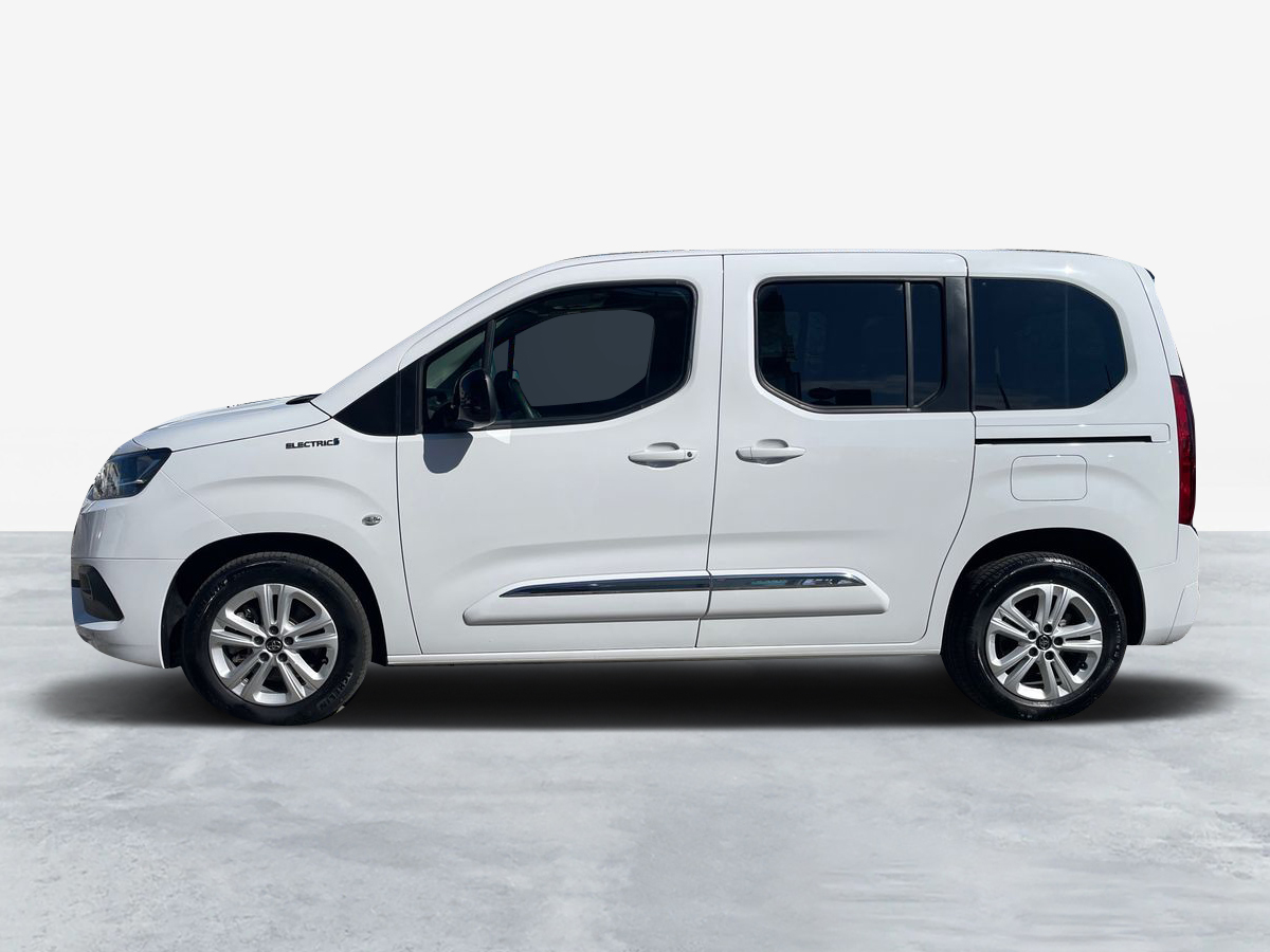 TOYOTA PROACE CITY VERSO BEV Proace City Verso BEV L1 50kWh Exclusive