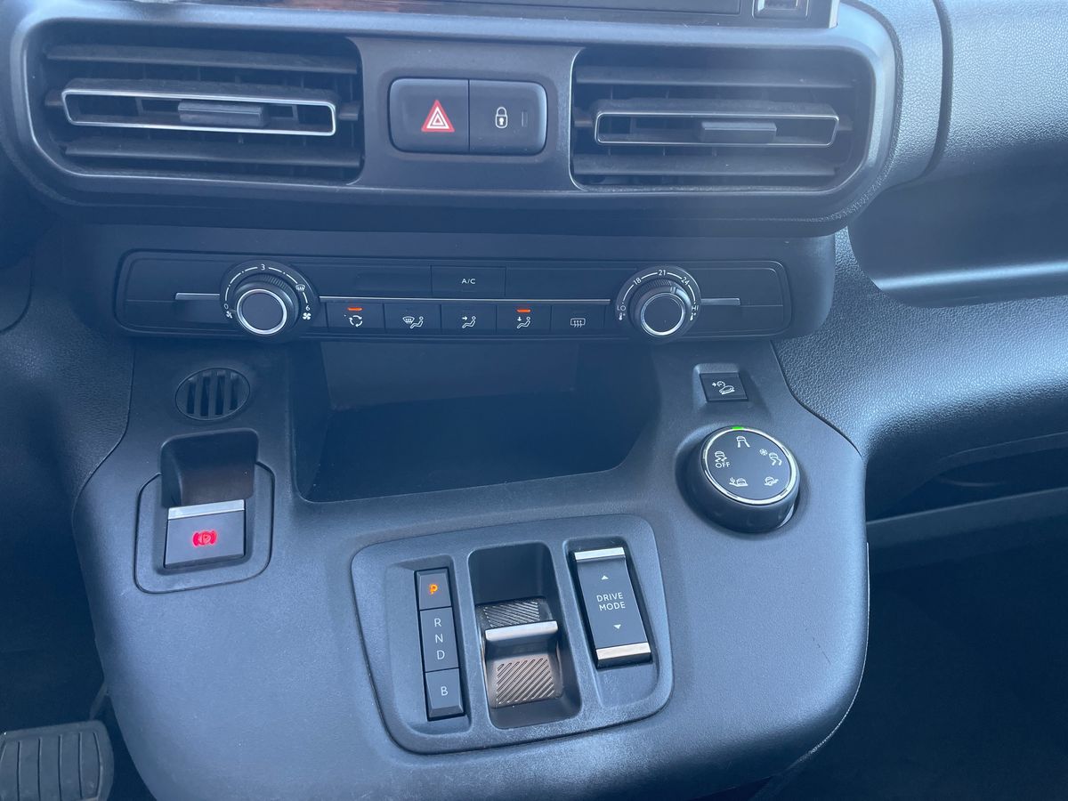 TOYOTA PROACE CITY VERSO BEV Proace City Verso BEV L1 50kWh Exclusive