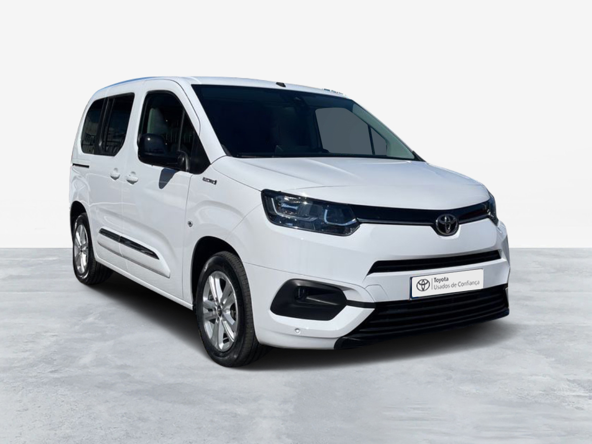 TOYOTA PROACE CITY VERSO BEV Proace City Verso BEV L1 50kWh Exclusive