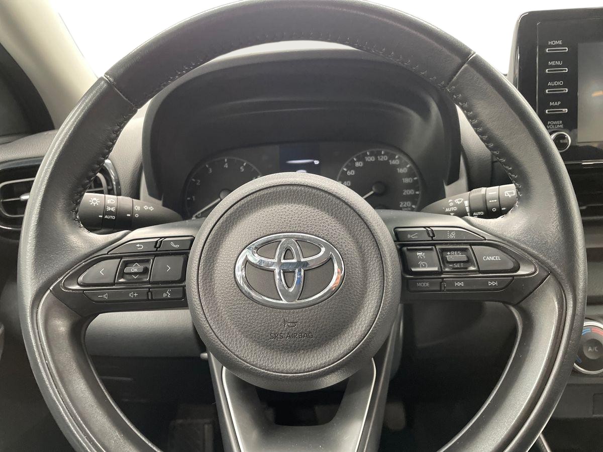 TOYOTA YARIS Yaris 1.0 Comfort Plus
