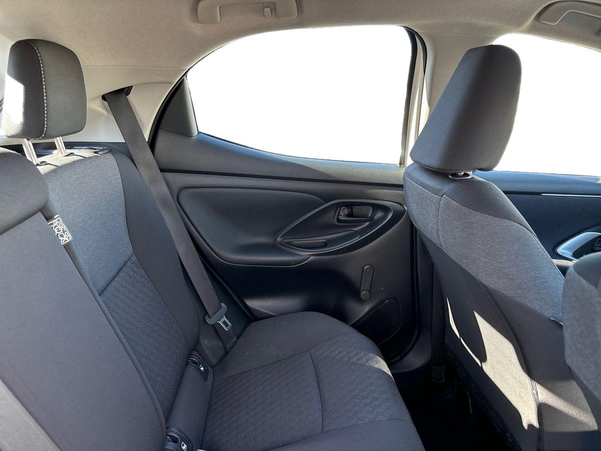 TOYOTA YARIS Yaris 1.0 Comfort Plus