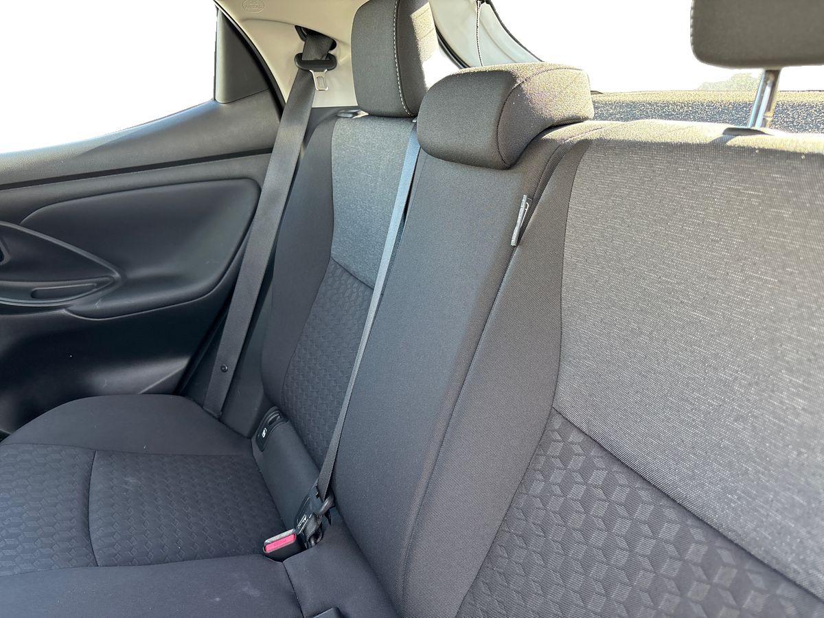 TOYOTA YARIS Yaris 1.0 Comfort Plus