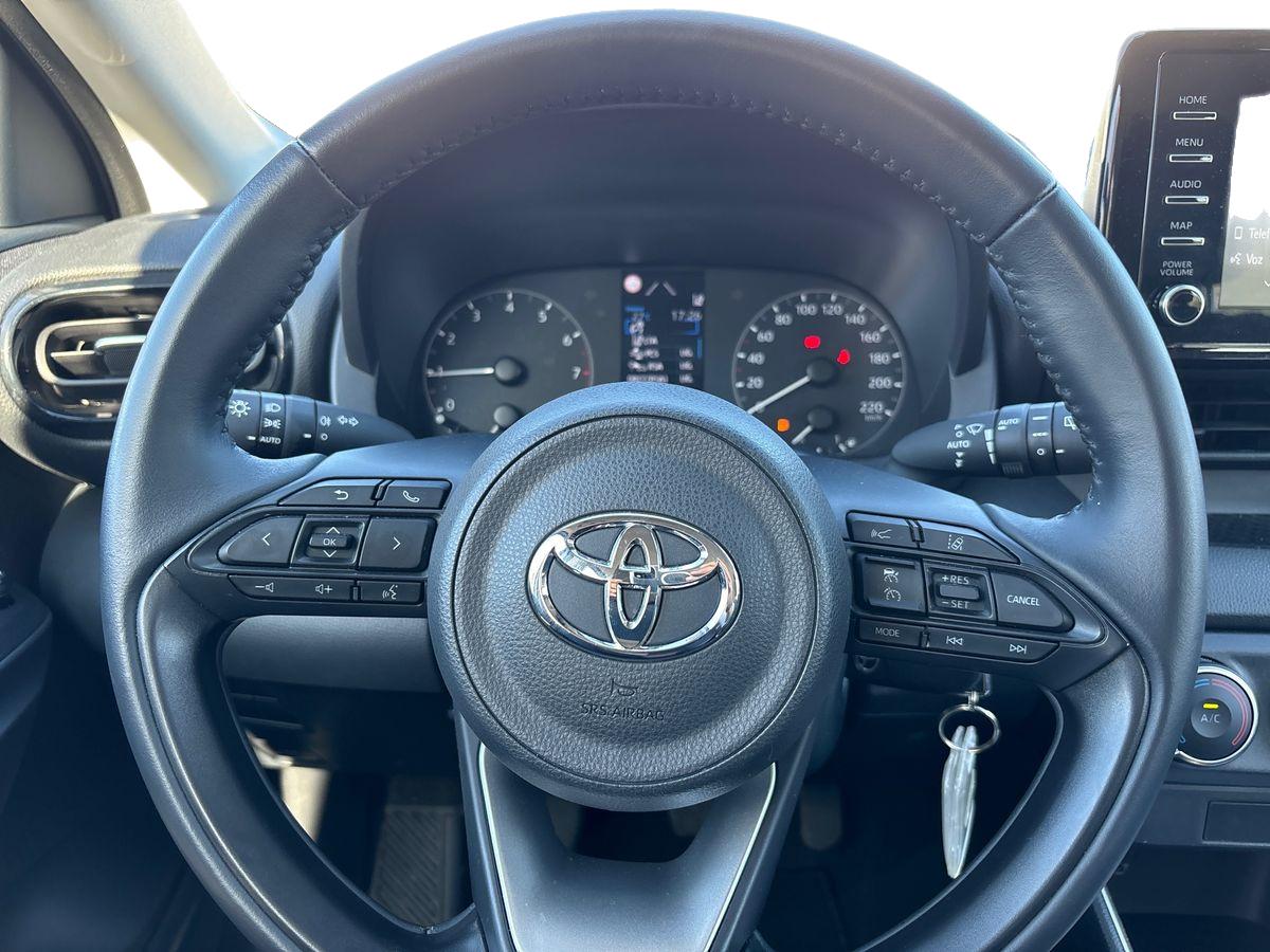 TOYOTA YARIS Yaris 1.0 Comfort Plus