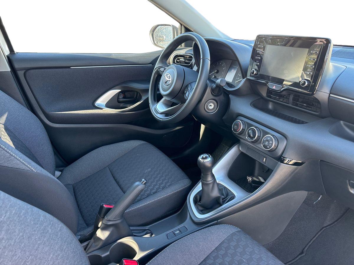 TOYOTA YARIS Yaris 1.0 Comfort Plus