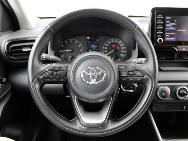 TOYOTA YARIS Yaris 1.0 Comfort Plus
