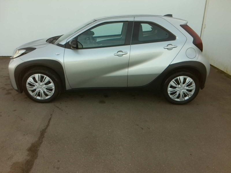 TOYOTA AYGO X Aygo X play 1.0G