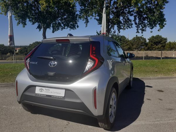 TOYOTA AYGO X Aygo X play 1.0G