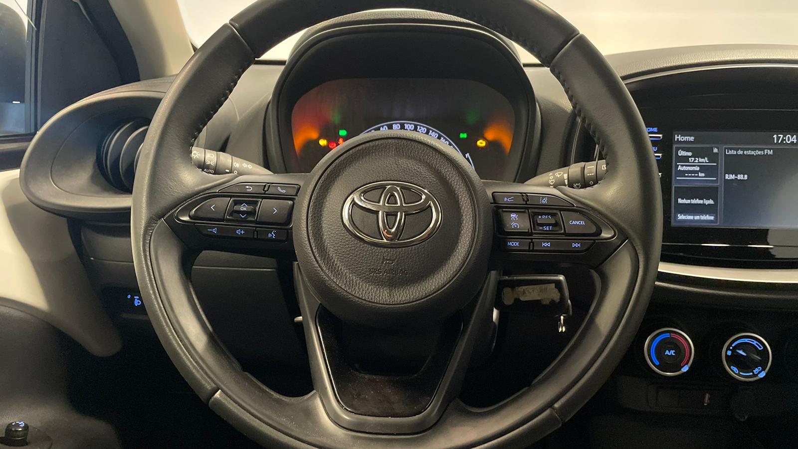 TOYOTA AYGO X Aygo X play 1.0G
